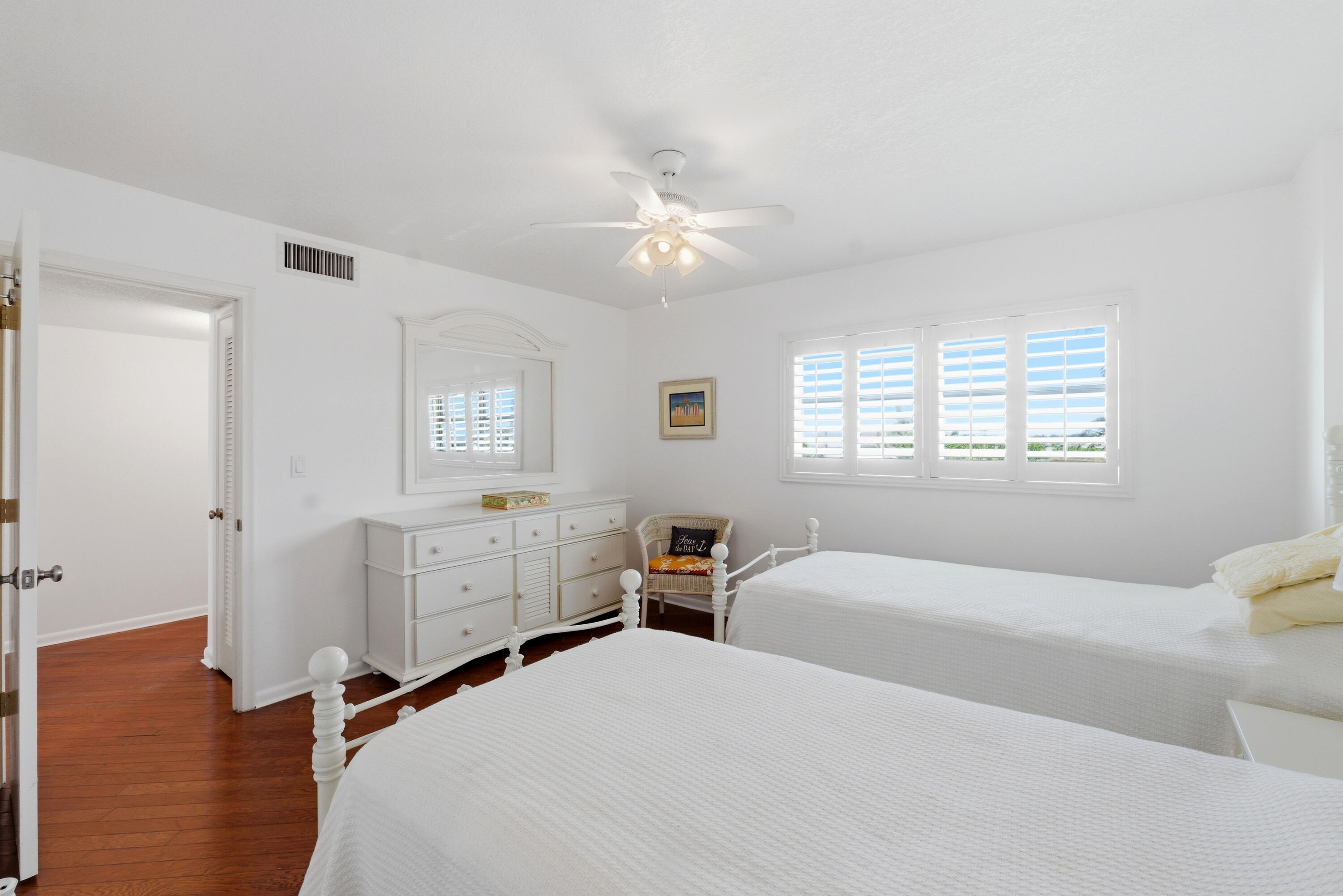 511 Bayshore Dr #410 Fort Lauderdale, FL 33304