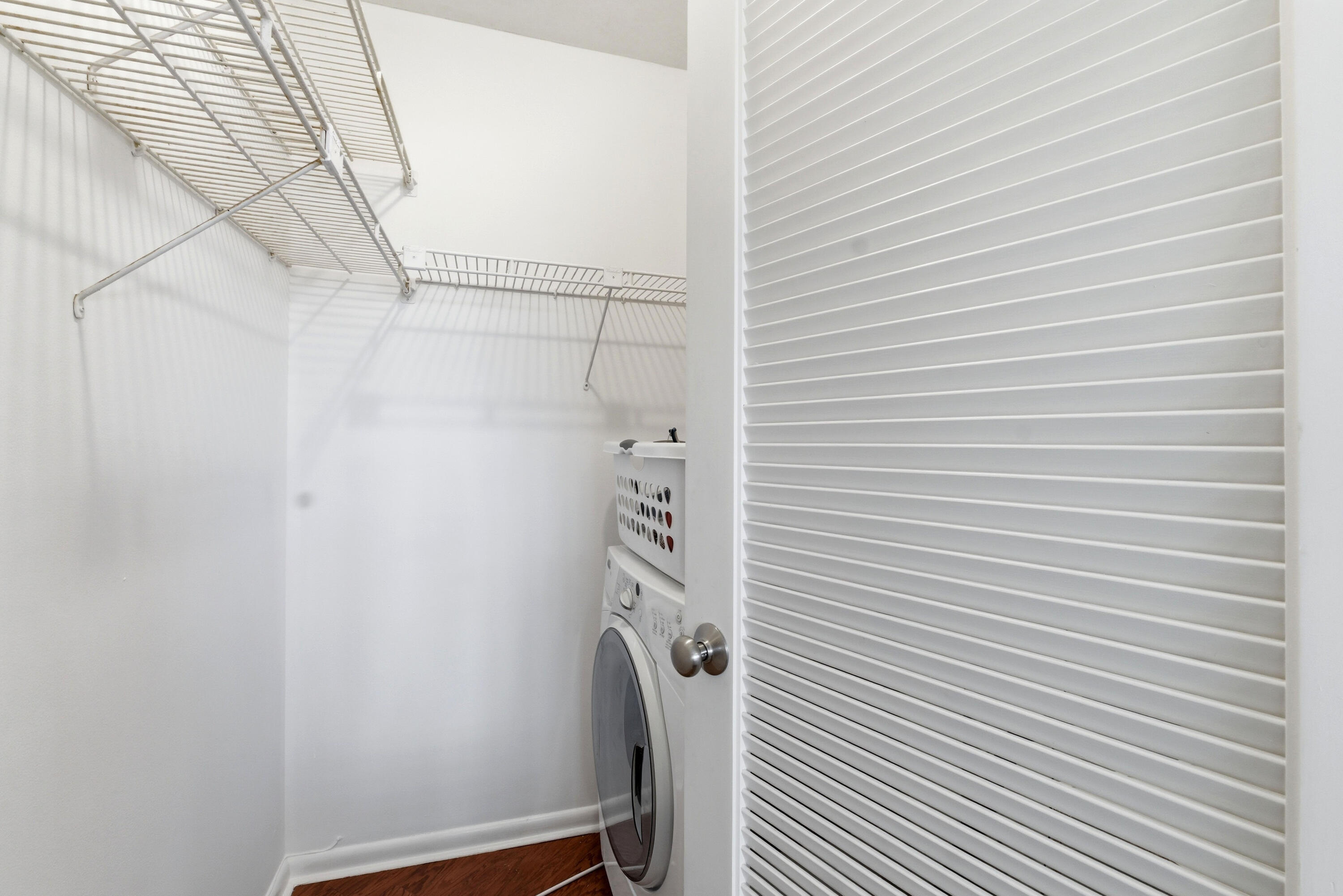 511 Bayshore Dr #410 Fort Lauderdale, FL 33304
