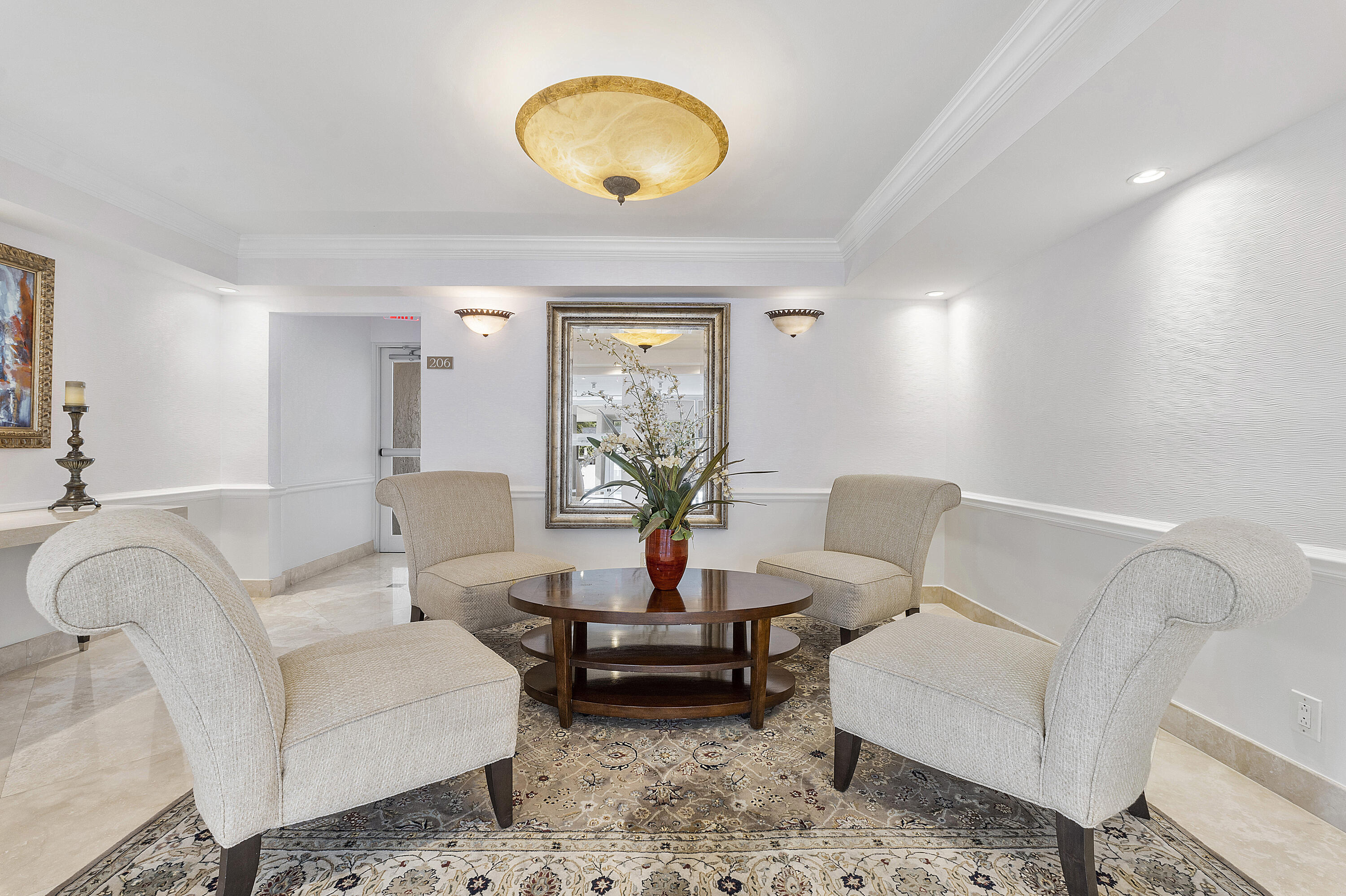 511 Bayshore Dr #410 Fort Lauderdale, FL 33304