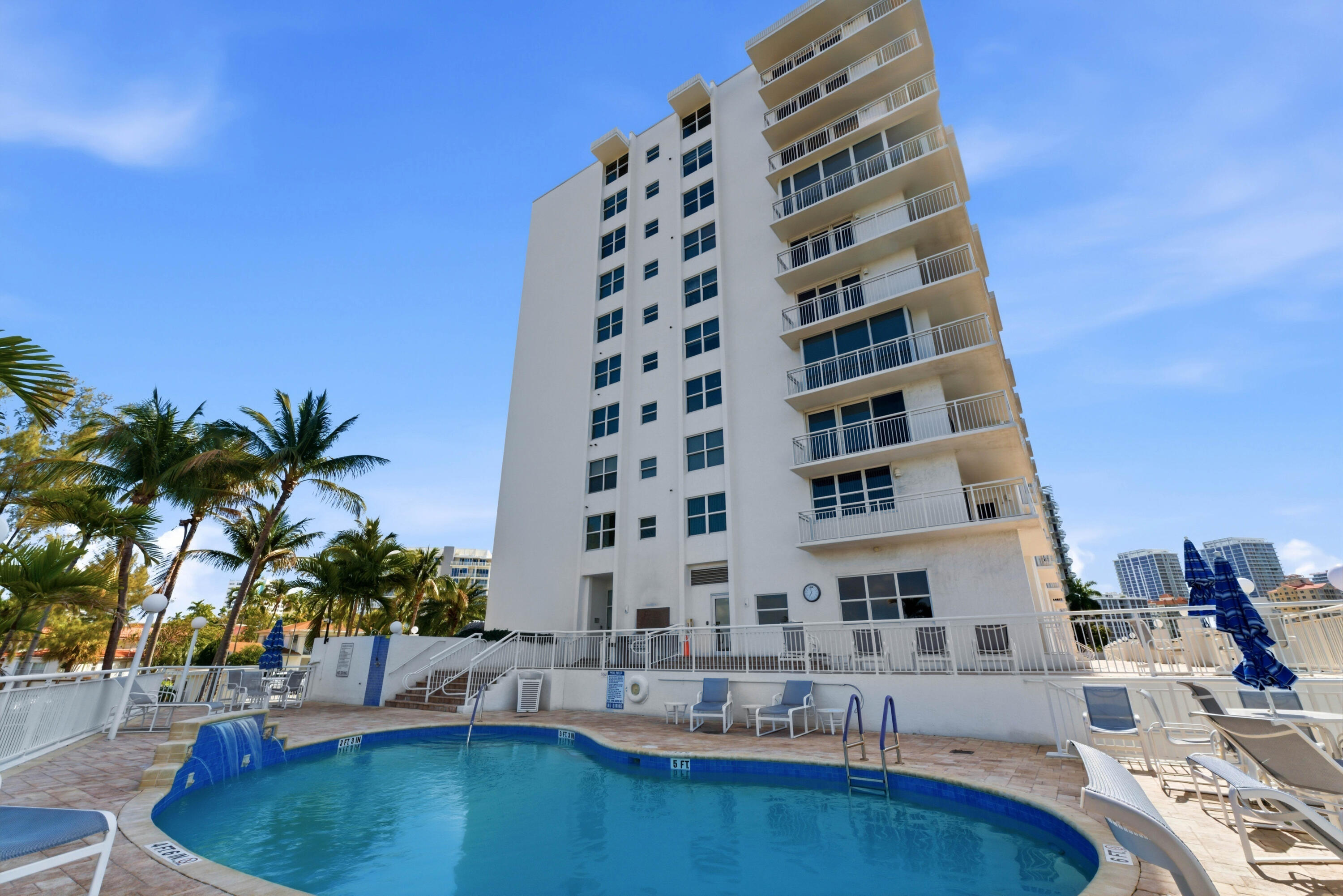 511 Bayshore Dr #410 Fort Lauderdale, FL 33304