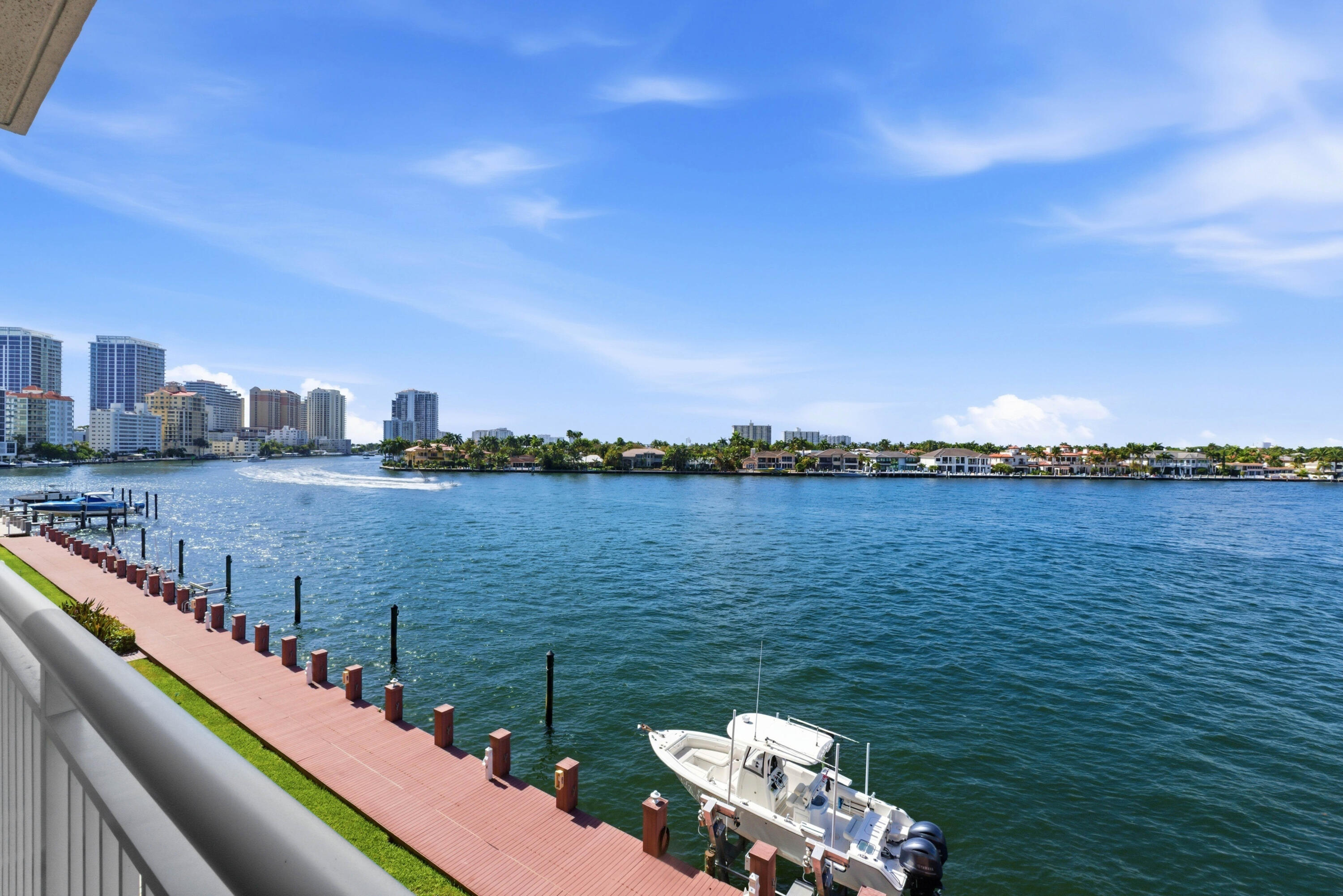 511 Bayshore Dr #410 Fort Lauderdale, FL 33304