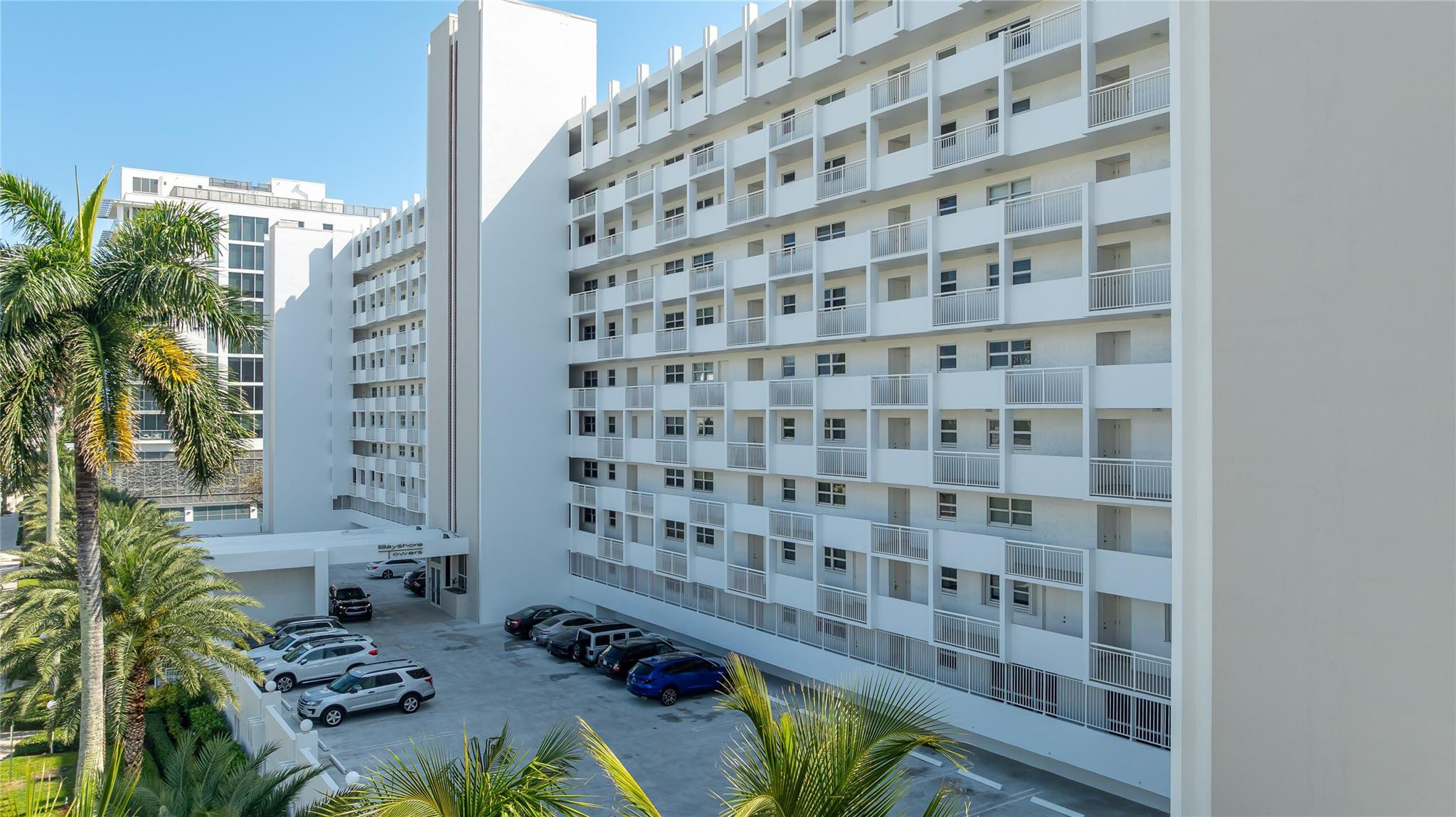 511 Bayshore Dr #410 Fort Lauderdale, FL 33304