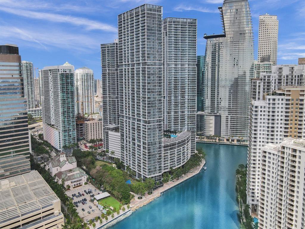 465 Brickell Ave #2706