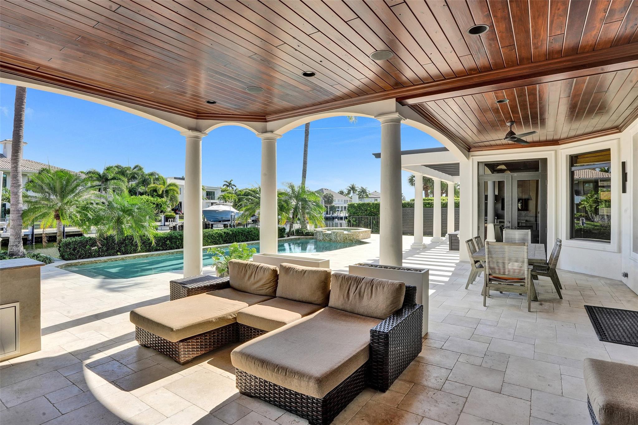 35 Compass Isle Fort Lauderdale, FL 33308