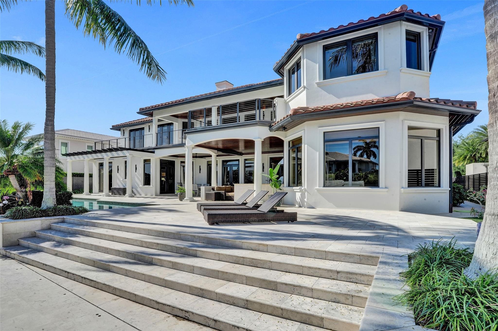 35 Compass Isle Fort Lauderdale, FL 33308