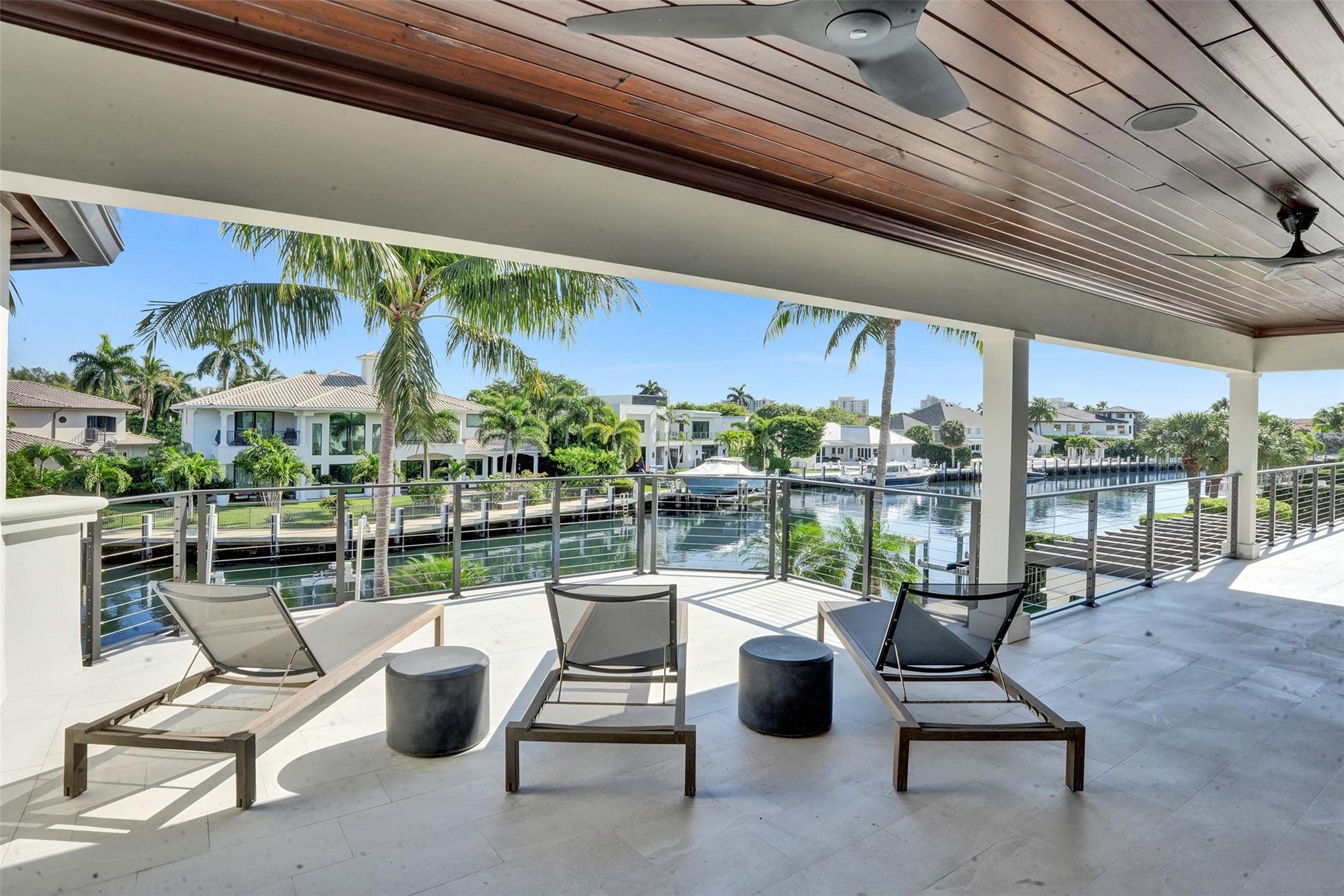 35 Compass Isle Fort Lauderdale, FL 33308