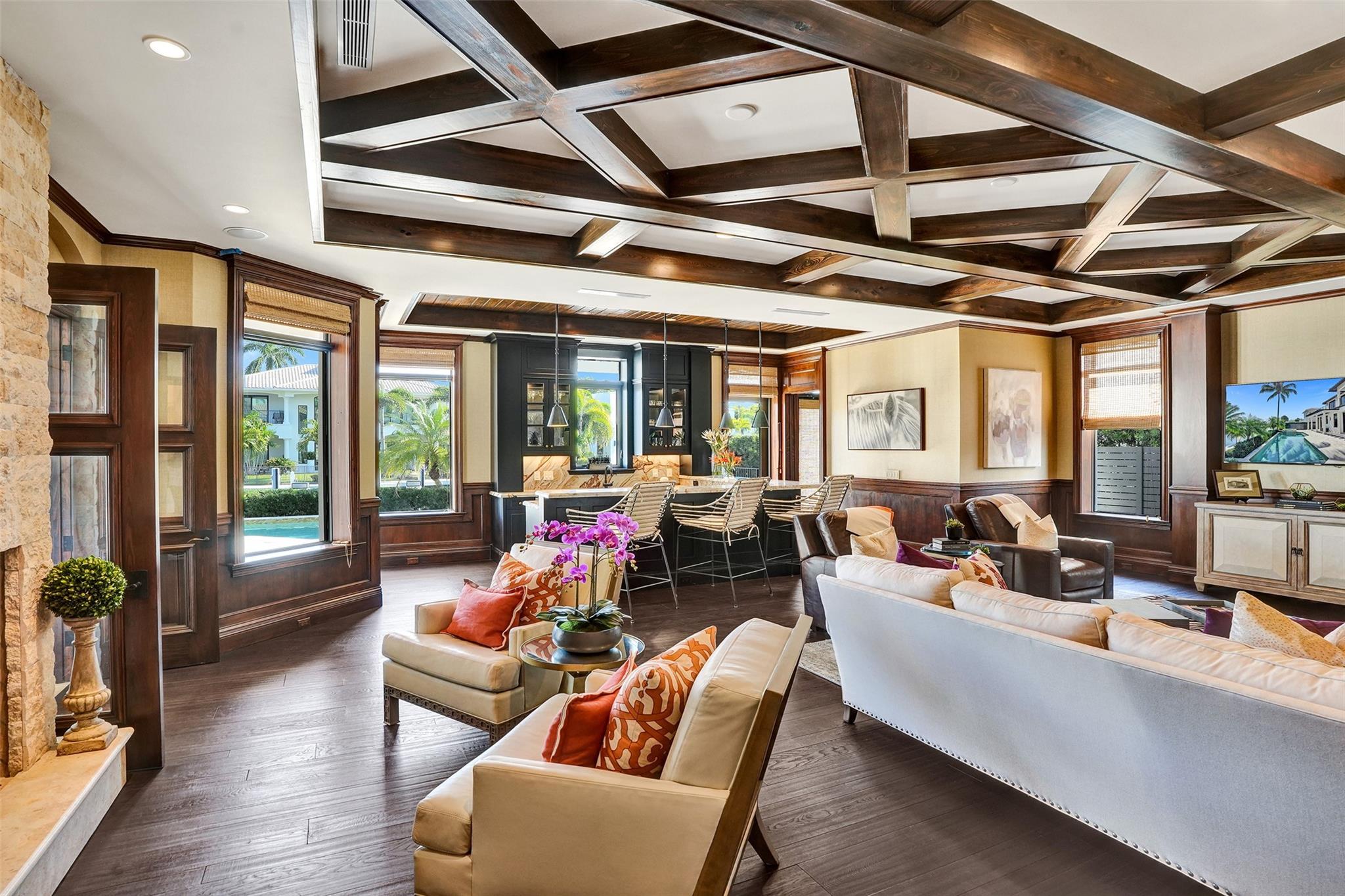 35 Compass Isle Fort Lauderdale, FL 33308