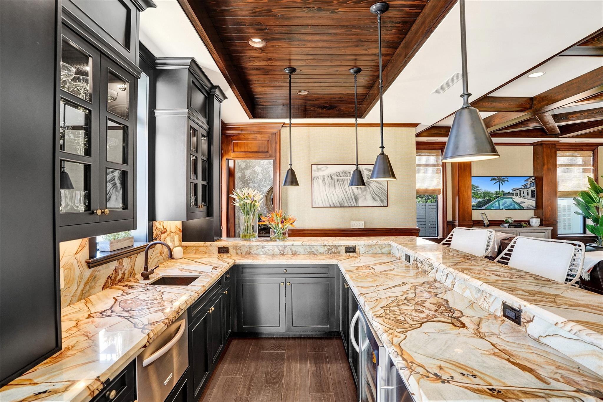 35 Compass Isle Fort Lauderdale, FL 33308