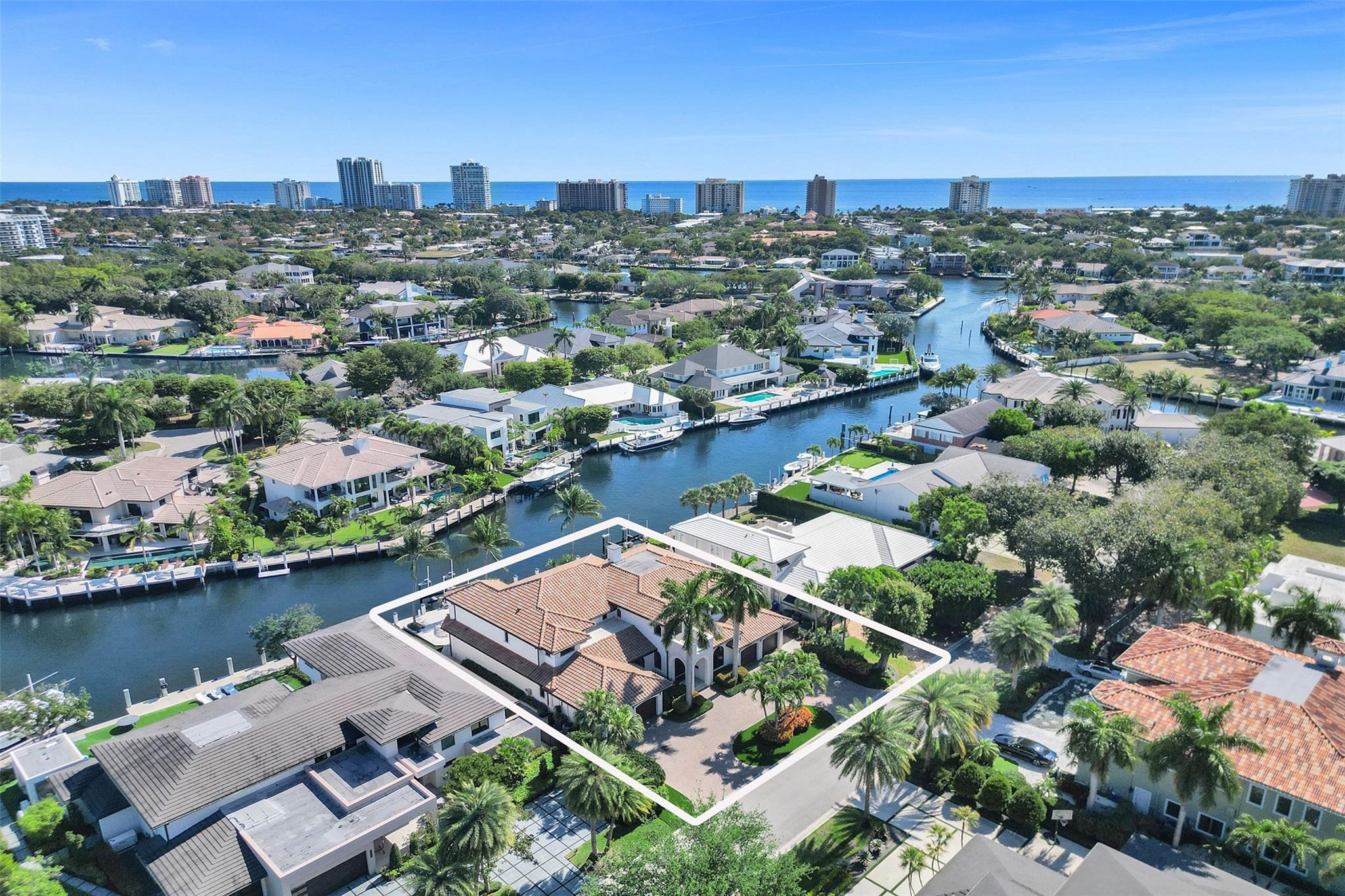 35 Compass Isle Fort Lauderdale, FL 33308