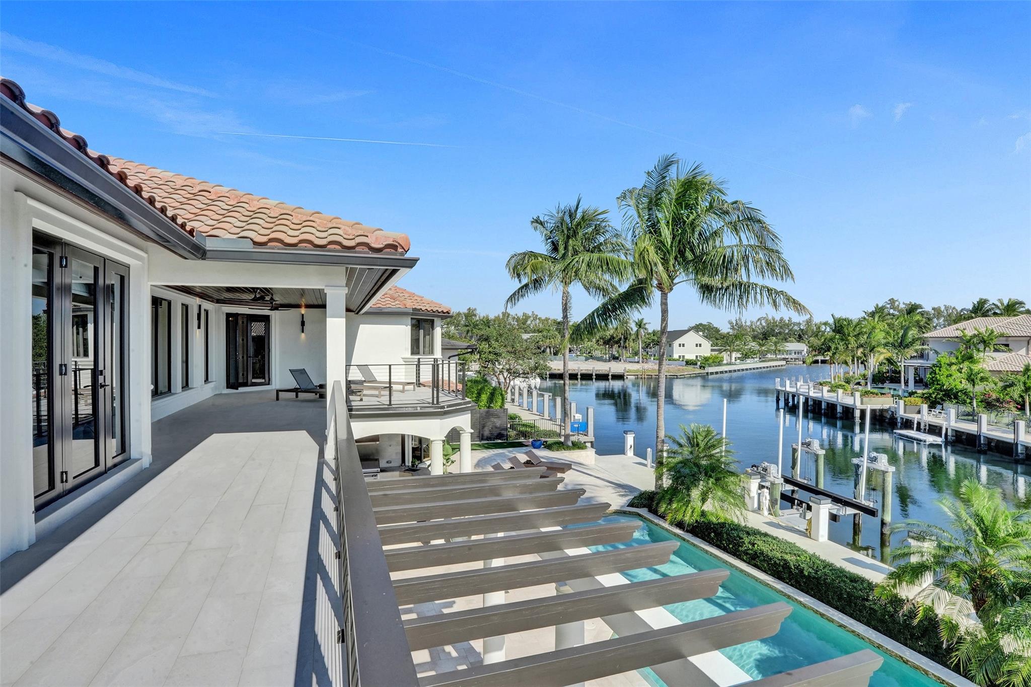 35 Compass Isle Fort Lauderdale, FL 33308