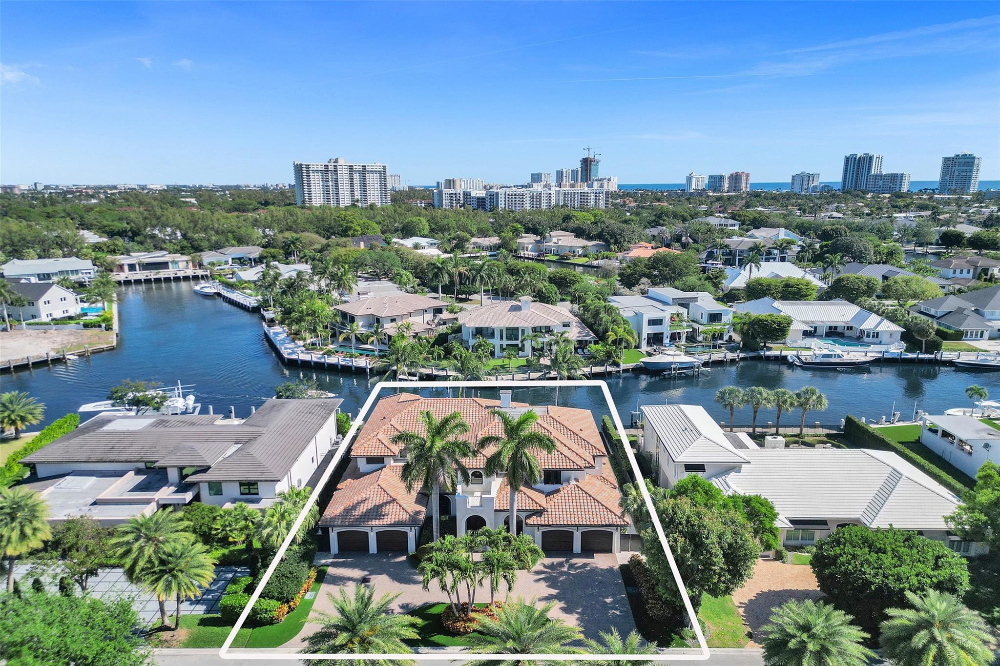 35 Compass Isle Fort Lauderdale, FL 33308