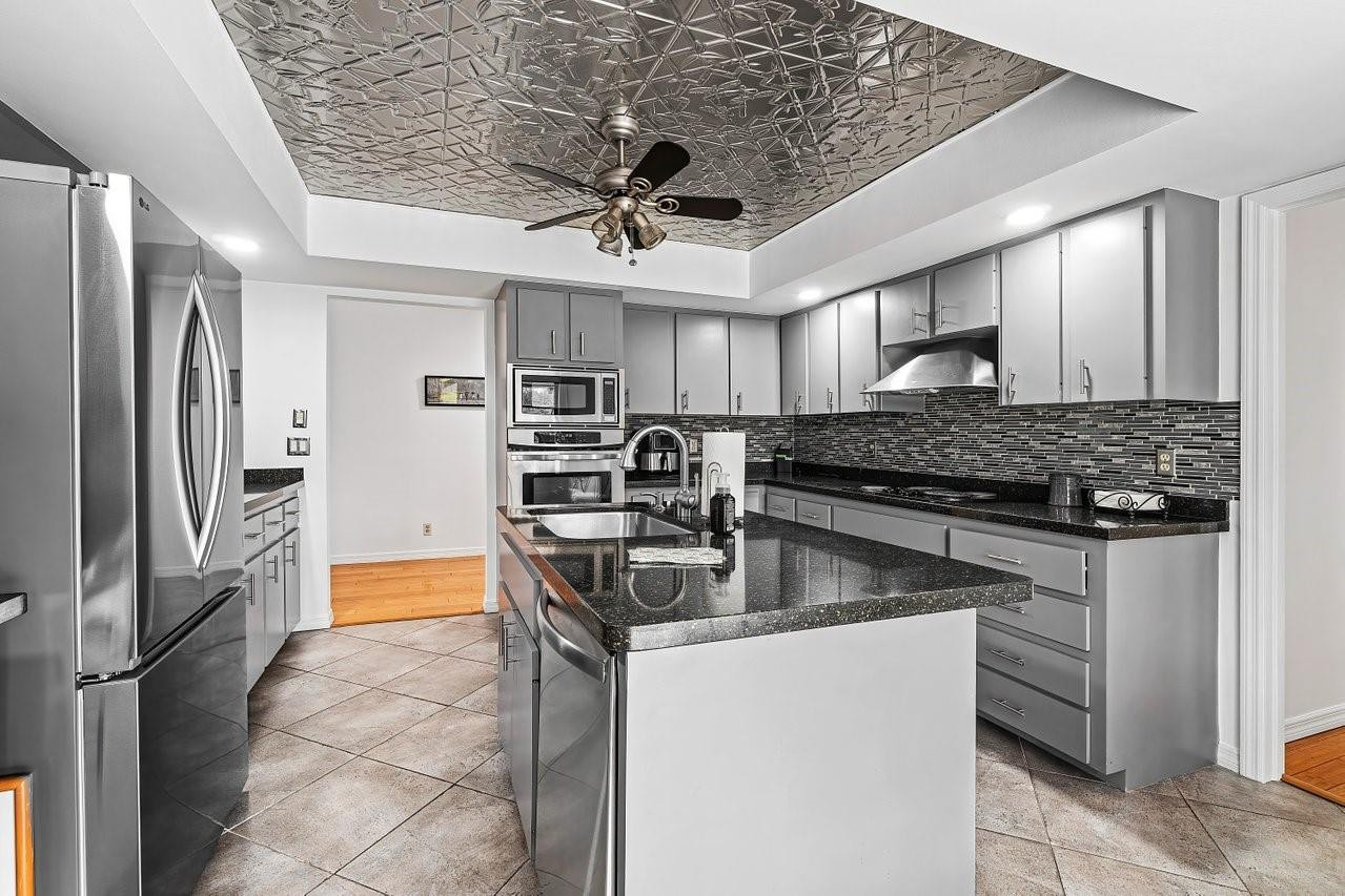 10158 SE Acorn Jupiter, FL 33469