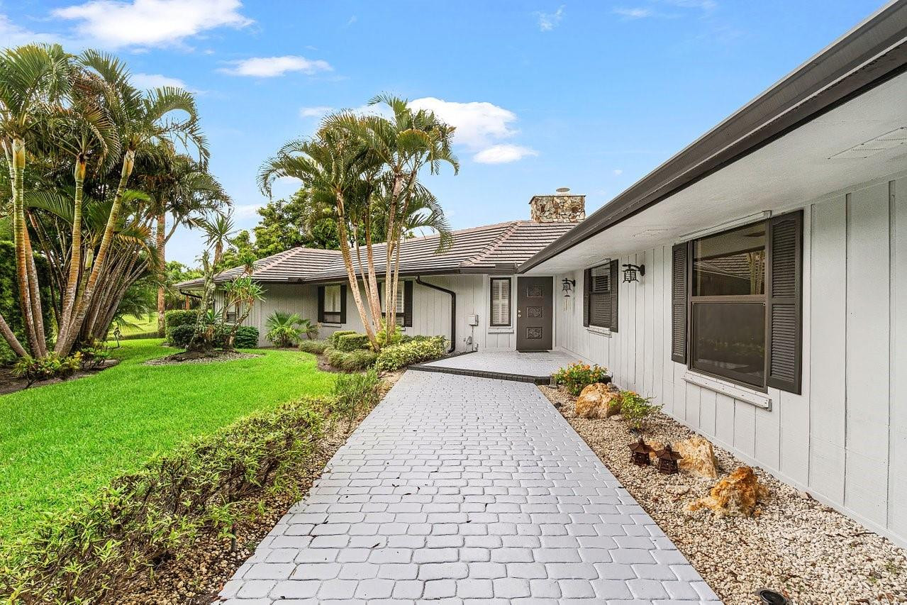 10158 SE Acorn Jupiter, FL 33469