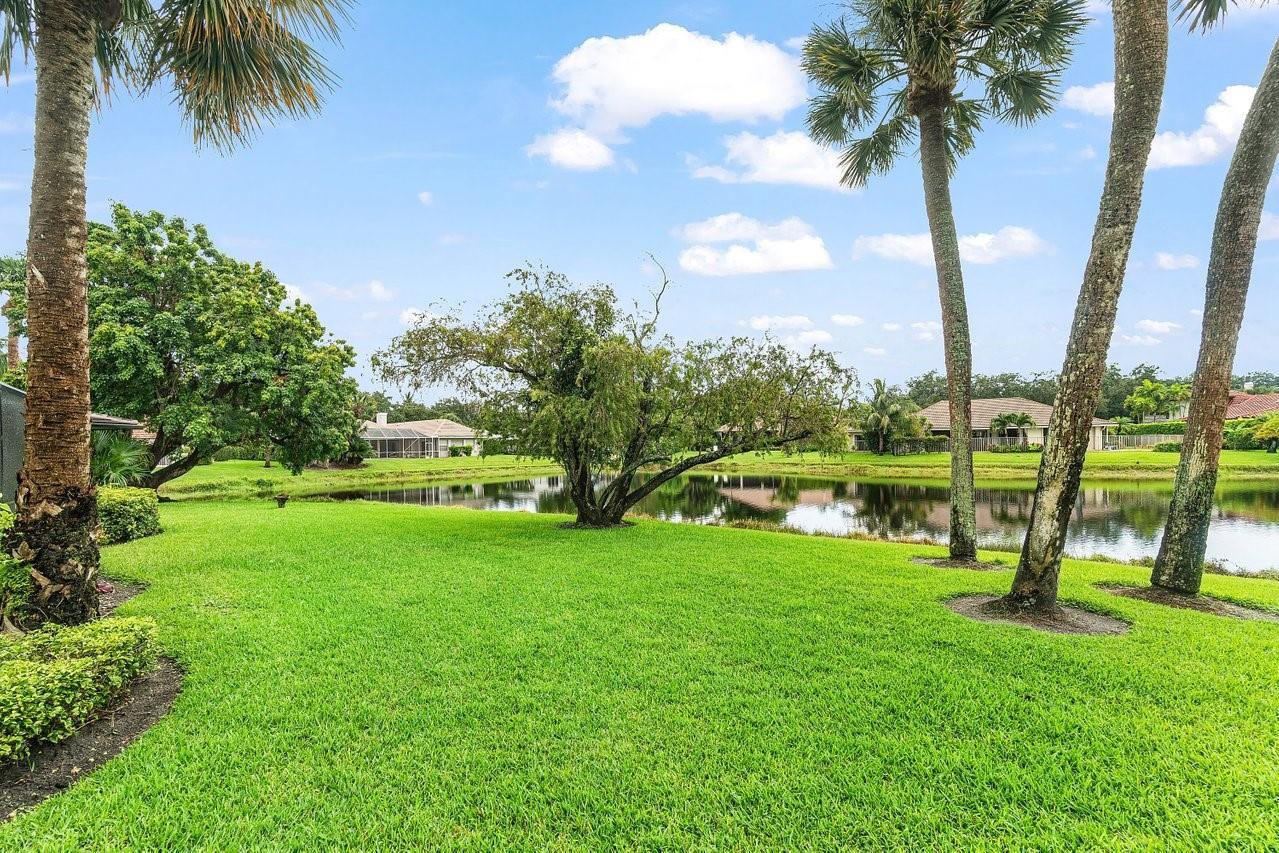 10158 SE Acorn Jupiter, FL 33469