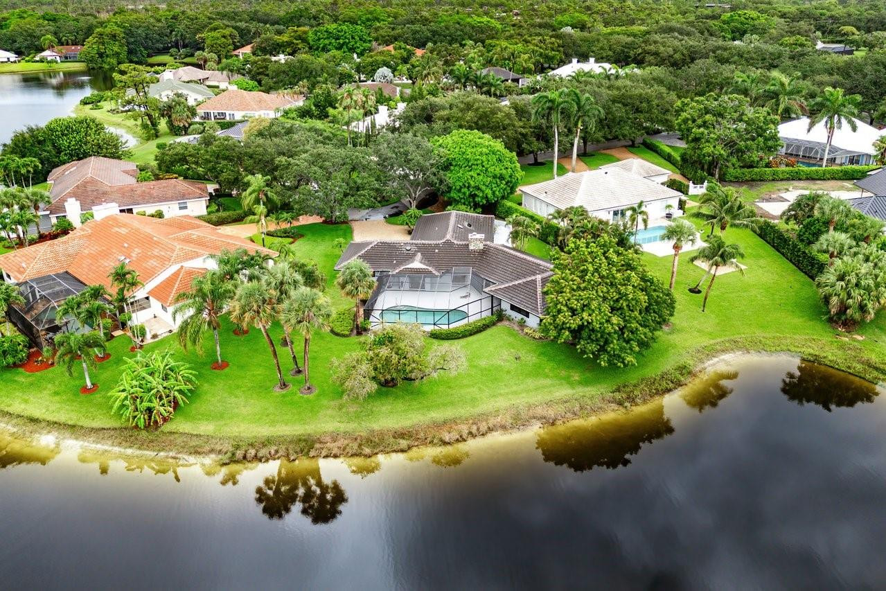 10158 SE Acorn Jupiter, FL 33469