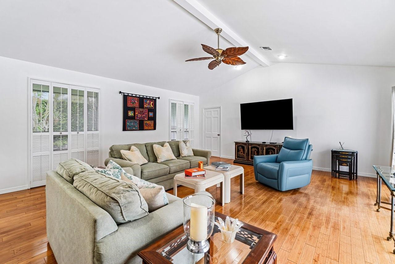 10158 SE Acorn Jupiter, FL 33469