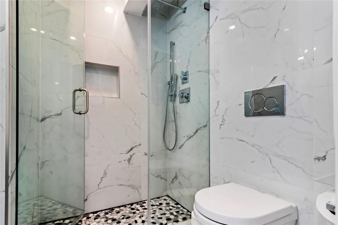 1460 Ocean Dr #506 (406) Miami Beach, FL 33139