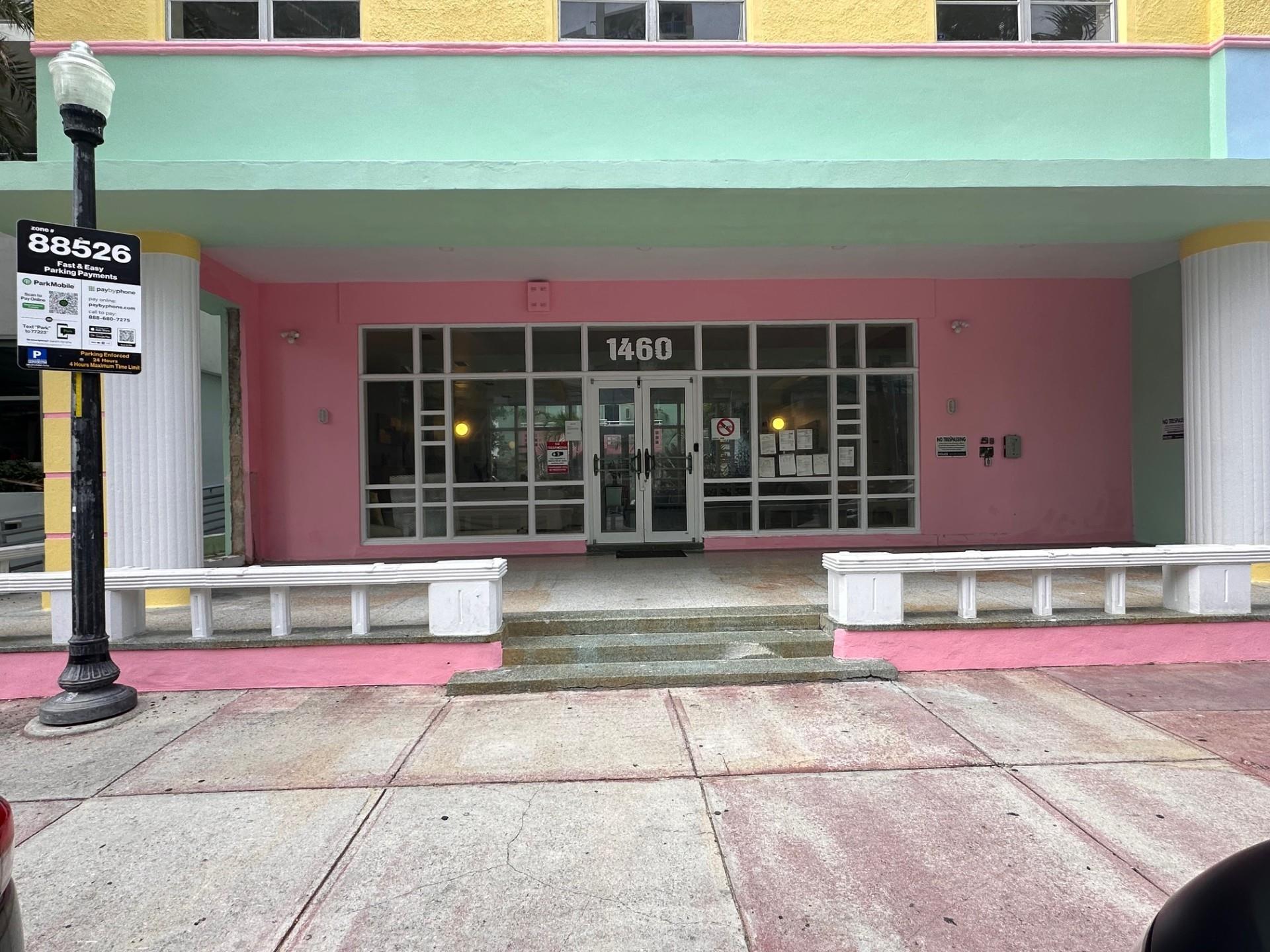 1460 Ocean Dr #506 (406) Miami Beach, FL 33139