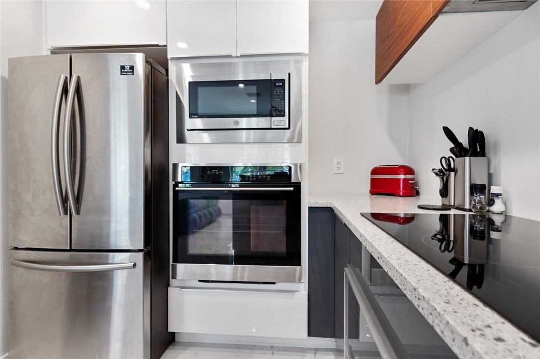 1460 Ocean Dr #506 (406) Miami Beach, FL 33139