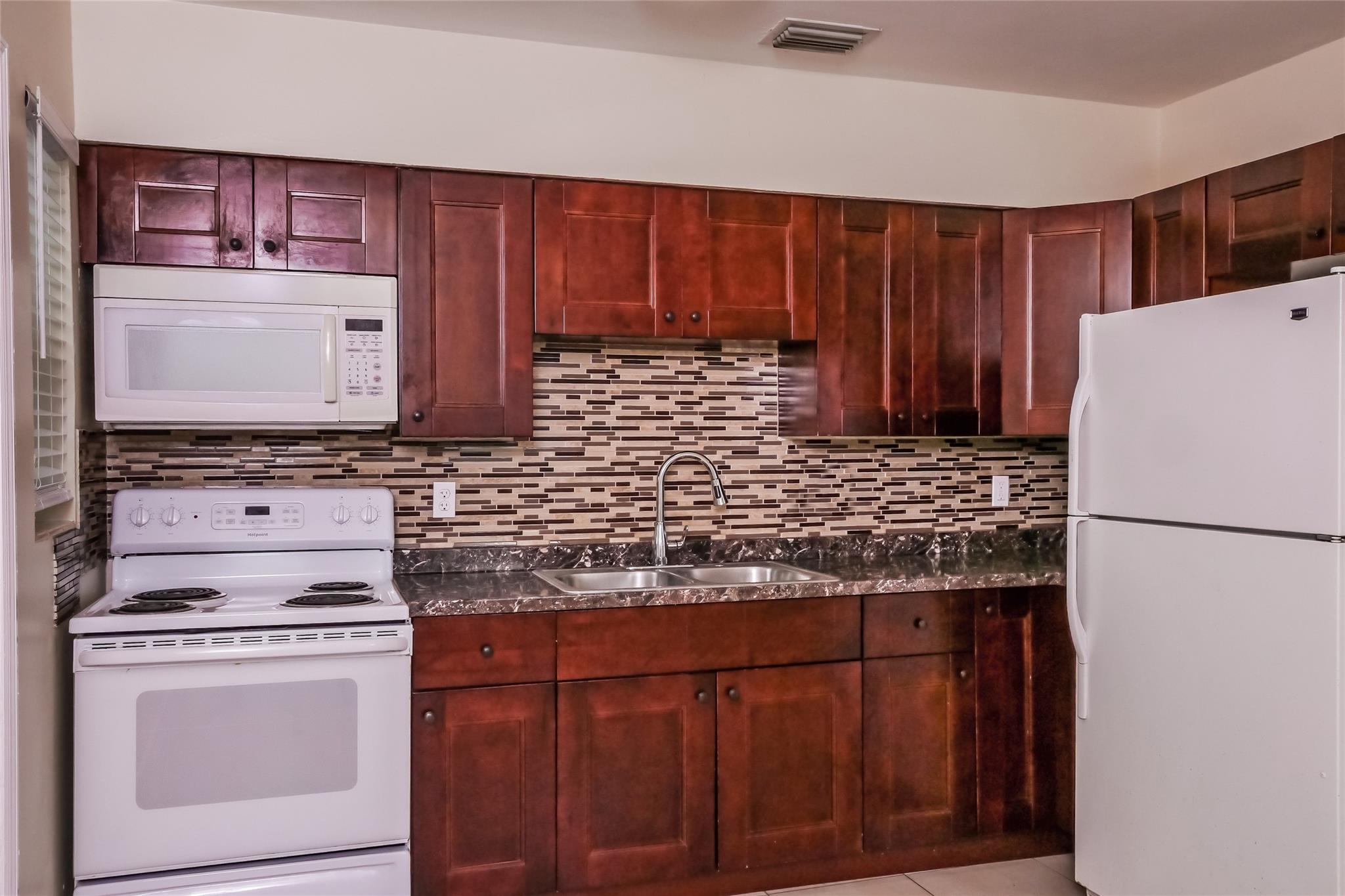 2230 SW 5th St,Fort Lauderdale, FL 33312