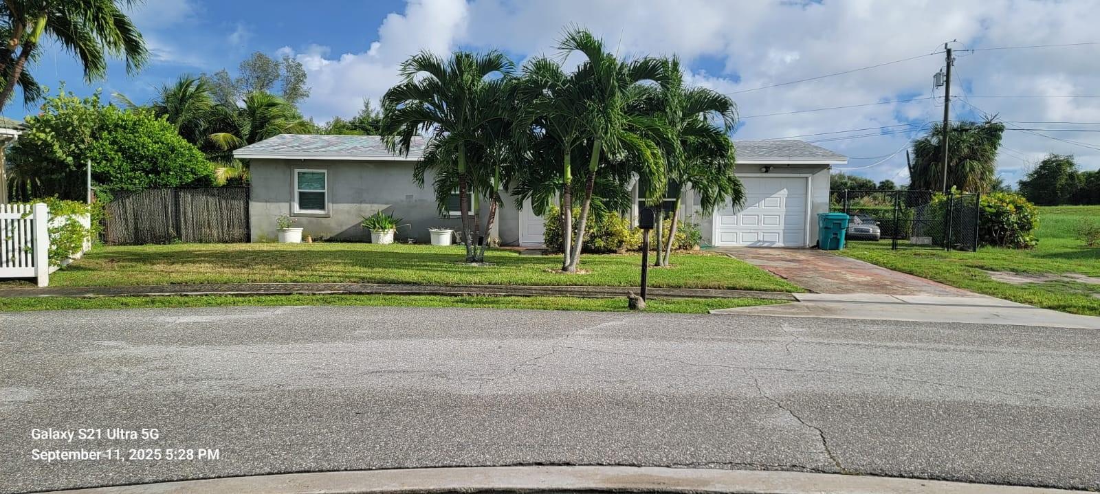 450 NE 14th Ave