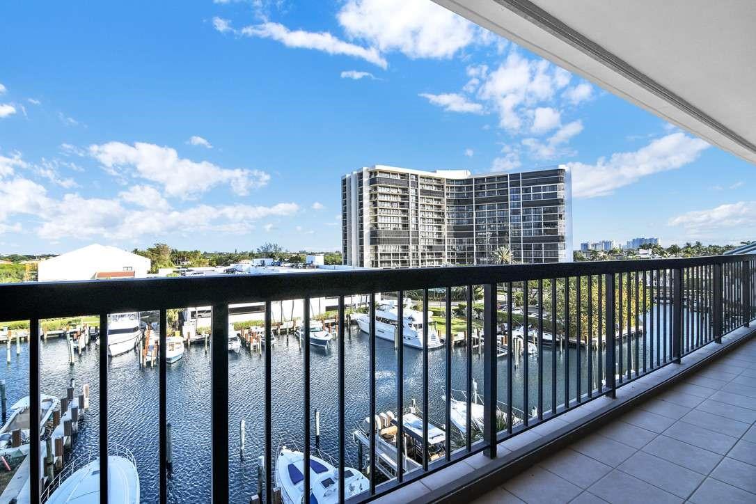 4748 S Ocean Blvd #502