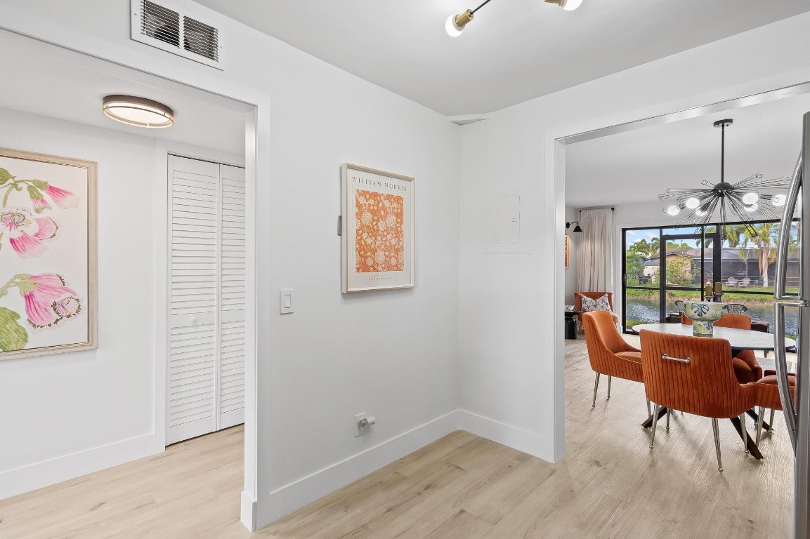 10442 Sunrise Lks #111 Sunrise, FL 33322