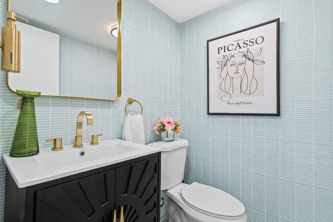 10442 Sunrise Lks #111 Sunrise, FL 33322