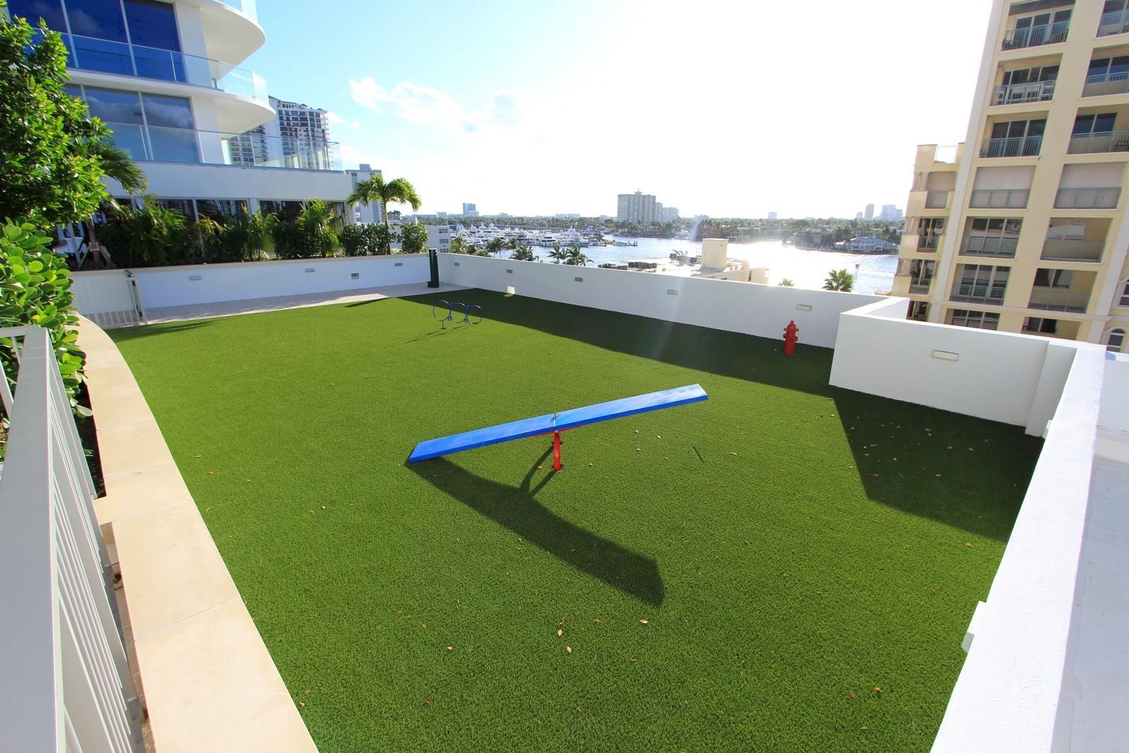 153 N Seabreeze Blv #S-704 Fort Lauderdale, FL 33304