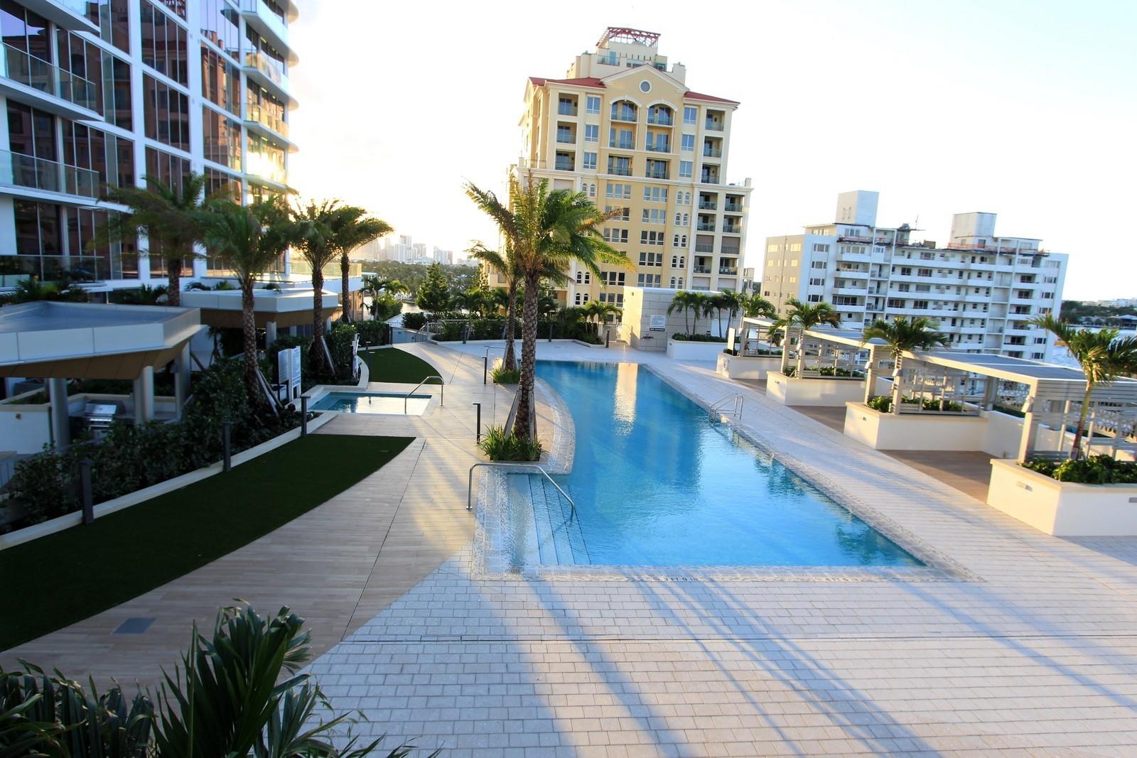 153 N Seabreeze Blv #S-704 Fort Lauderdale, FL 33304