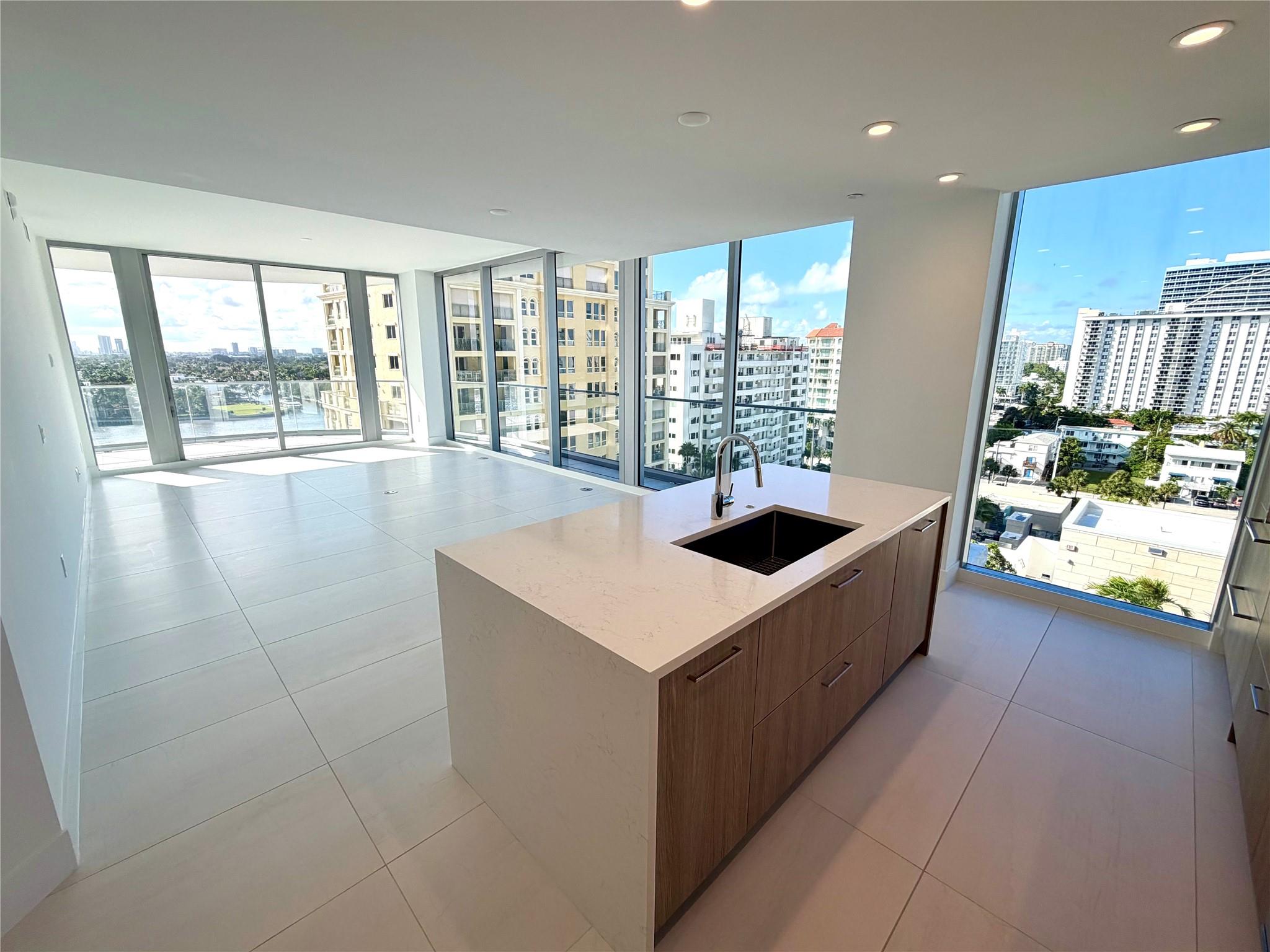 153 N Seabreeze Blv #S-704 Fort Lauderdale, FL 33304