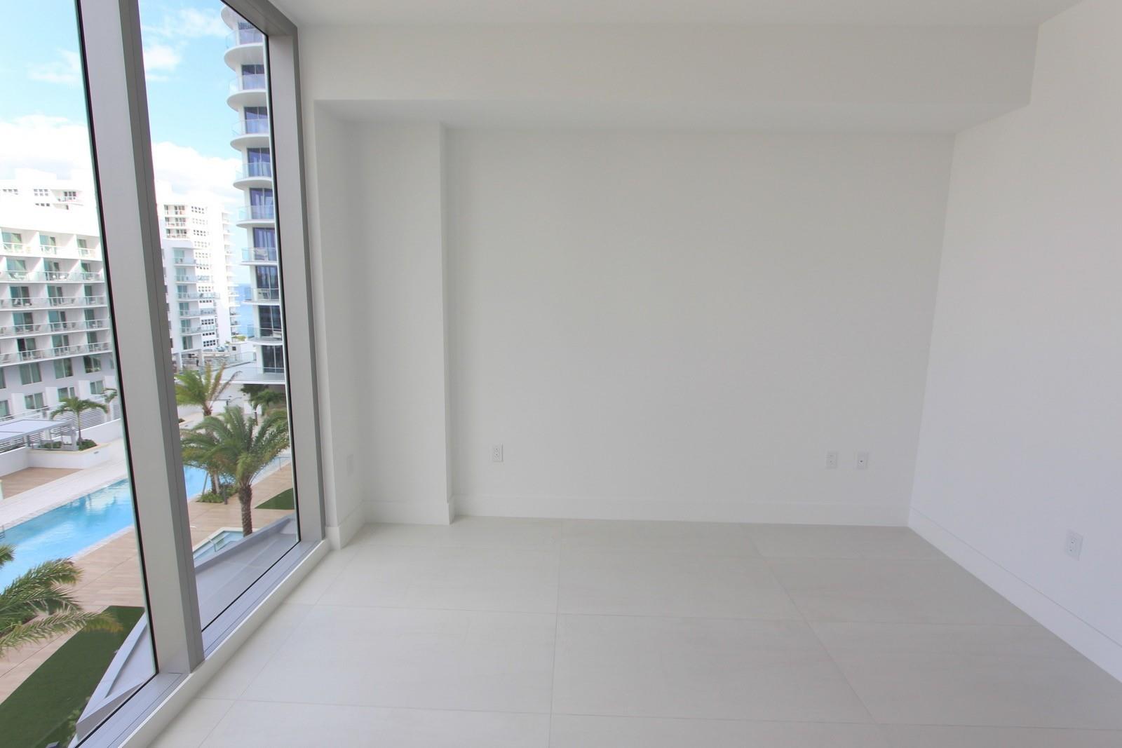 153 N Seabreeze Blv #S-704 Fort Lauderdale, FL 33304