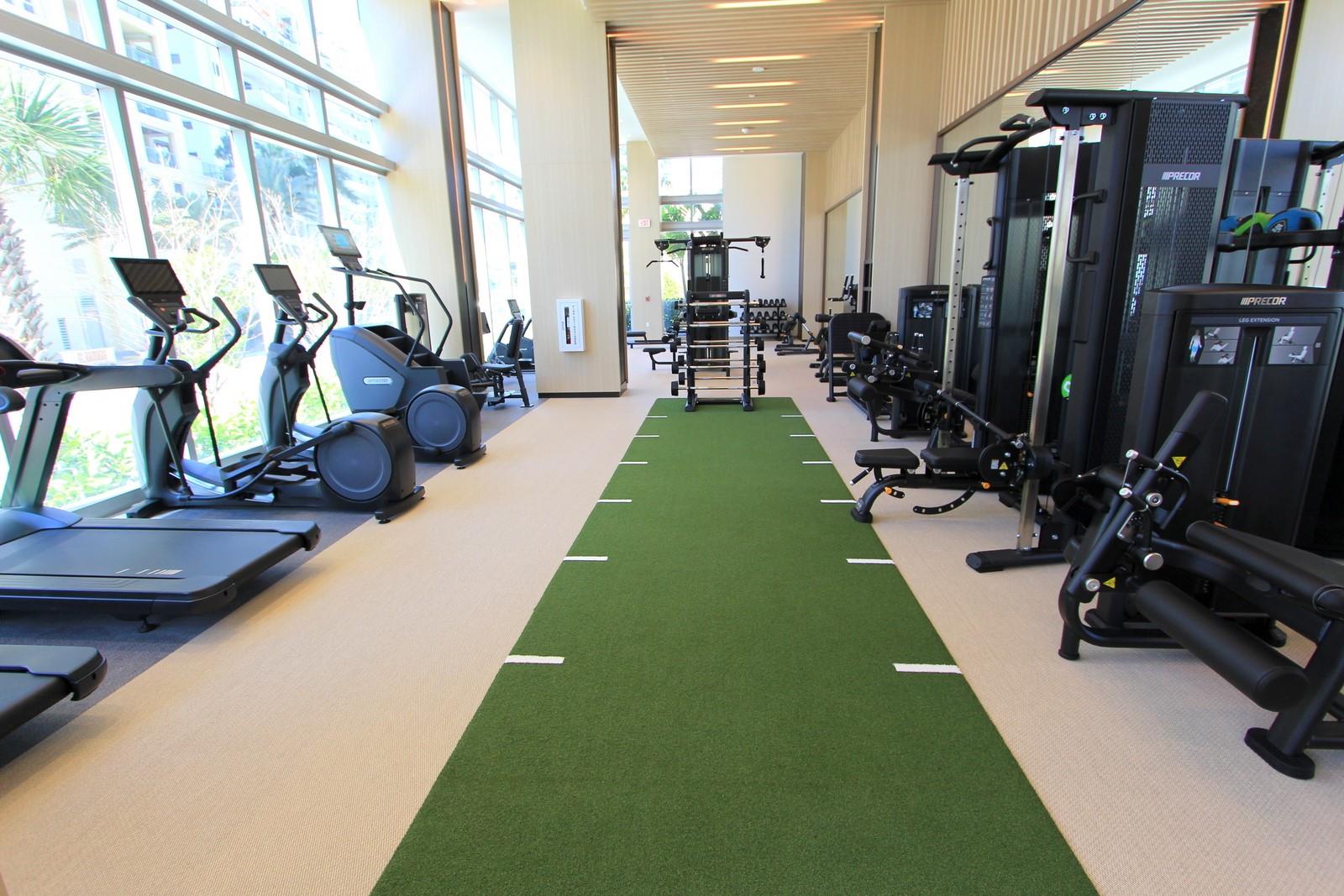 153 N Seabreeze Blv #S-704 Fort Lauderdale, FL 33304