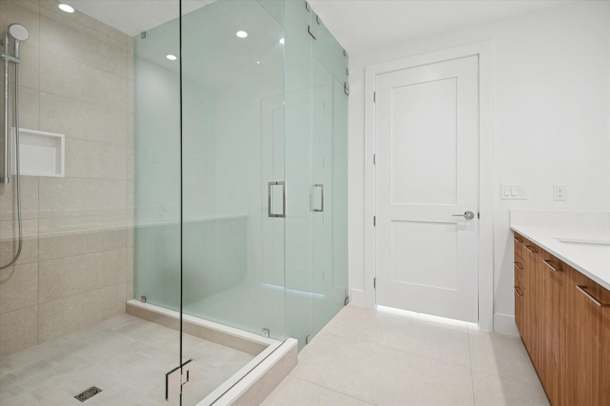 153 N Seabreeze Blvd #1003-S Fort Lauderdale, FL 33304