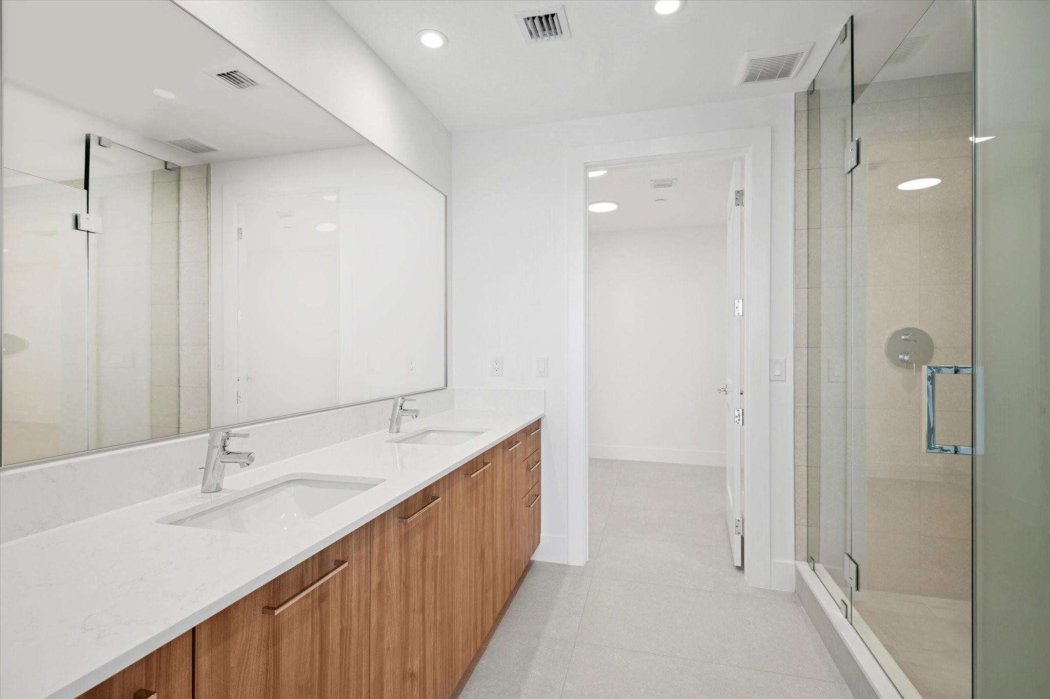 153 N Seabreeze Blvd #1003-S Fort Lauderdale, FL 33304