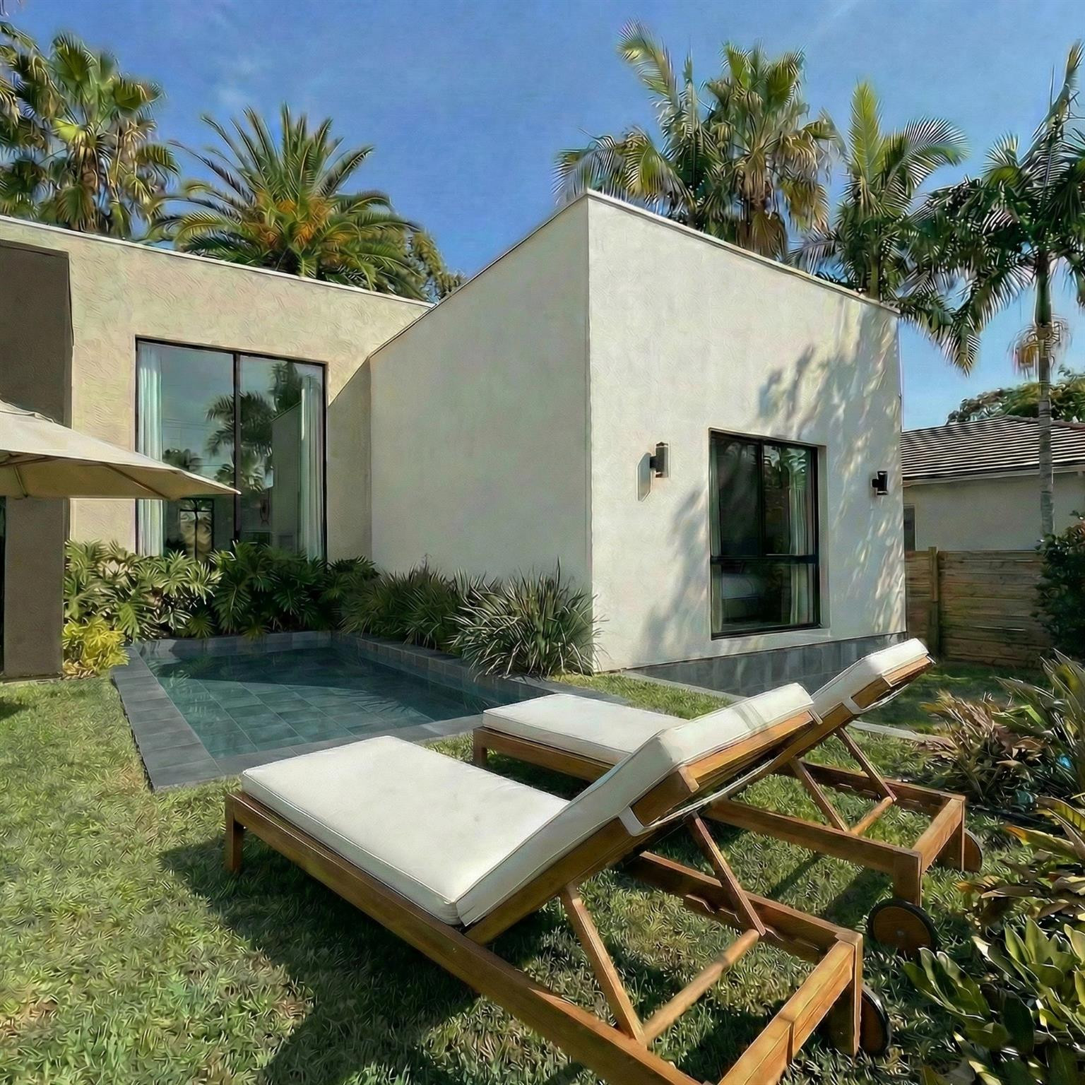 2500 NE 18th Wilton Manors, FL 33305