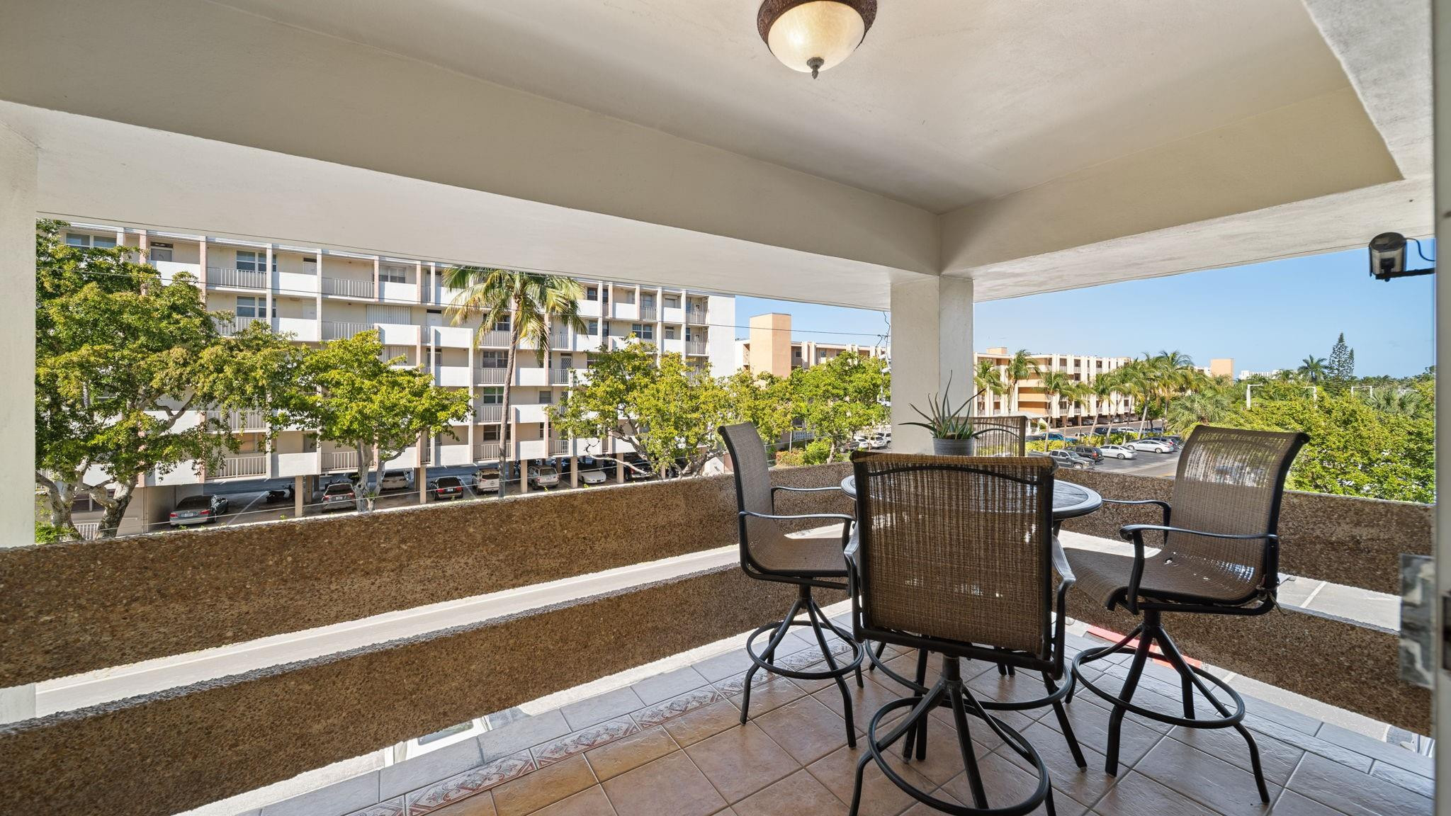 1700 SE 15th #302 Fort Lauderdale, FL 33316