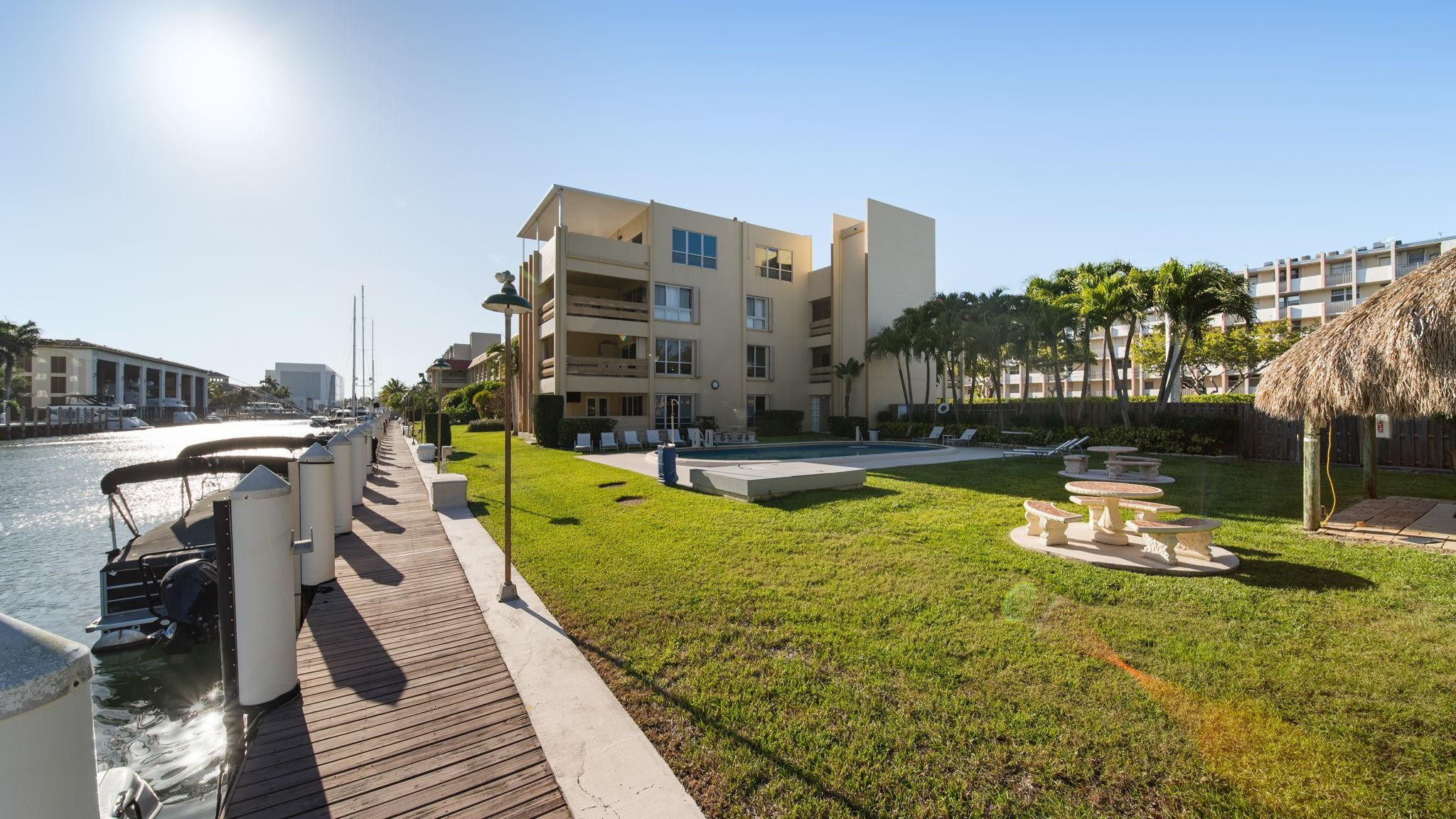 1700 SE 15th #302 Fort Lauderdale, FL 33316