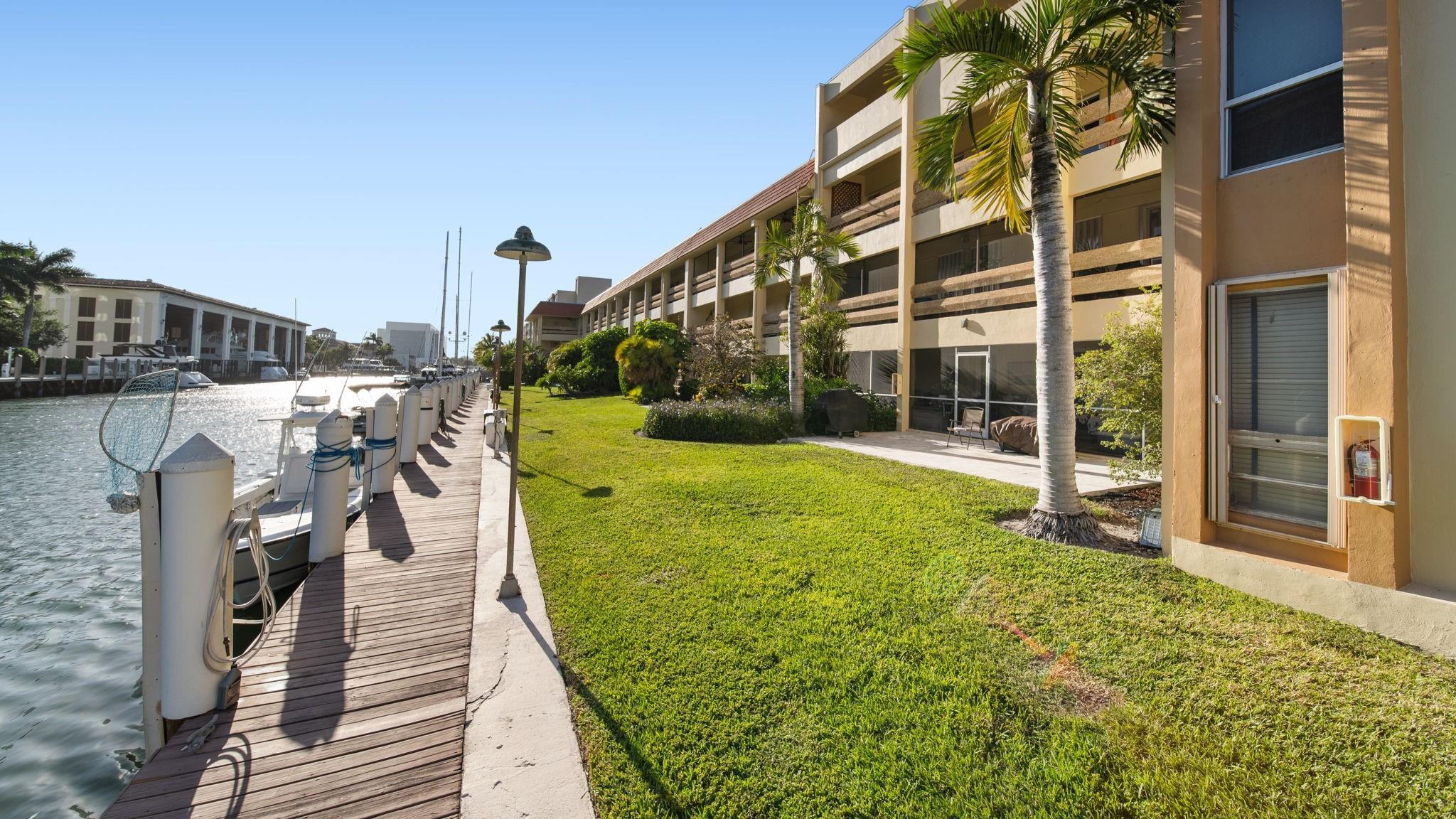 1700 SE 15th #302 Fort Lauderdale, FL 33316