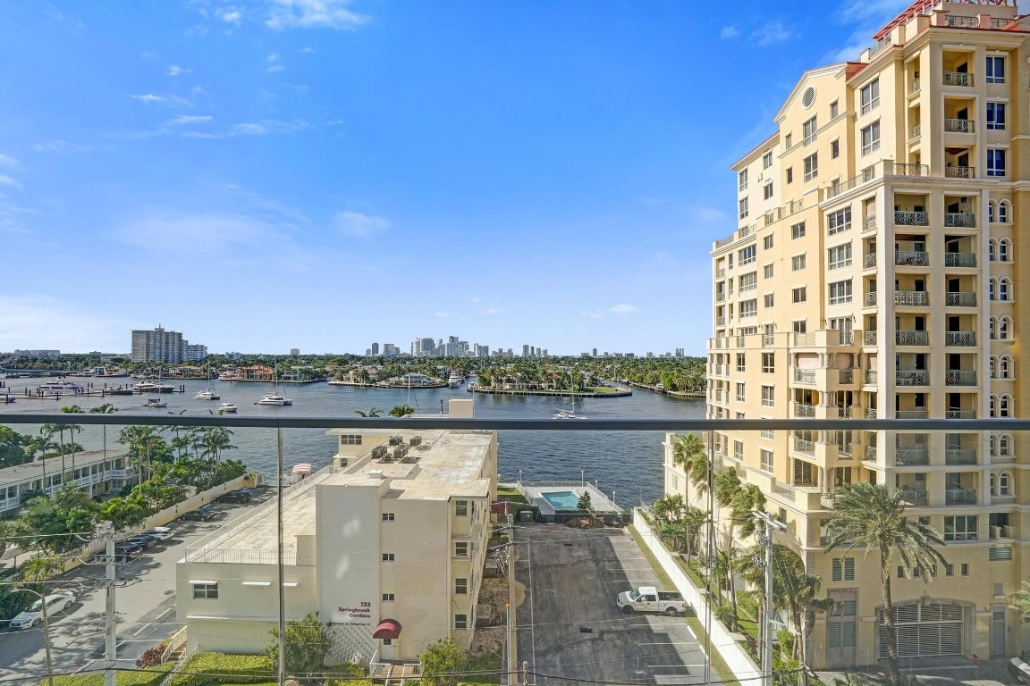 153 N Seabreeze #504-S Fort Lauderdale, FL 33304