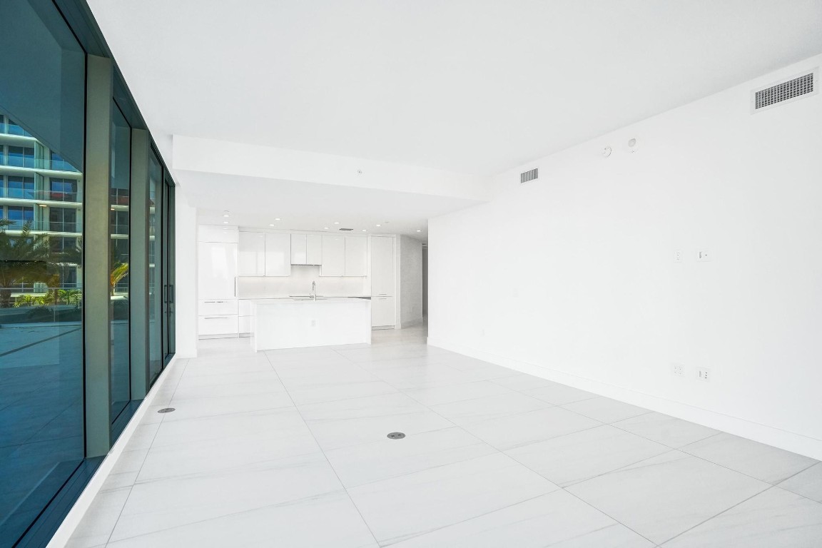 153 N Seabreeze #504-S Fort Lauderdale, FL 33304