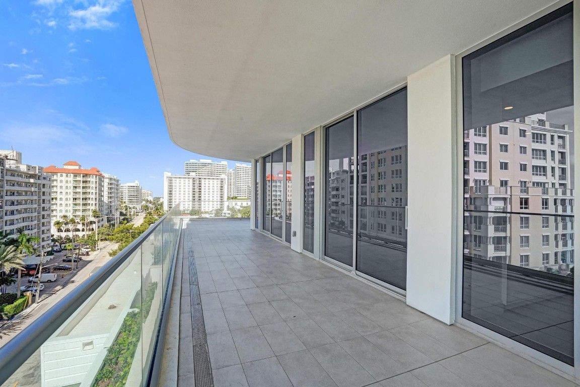 153 N Seabreeze #504-S Fort Lauderdale, FL 33304