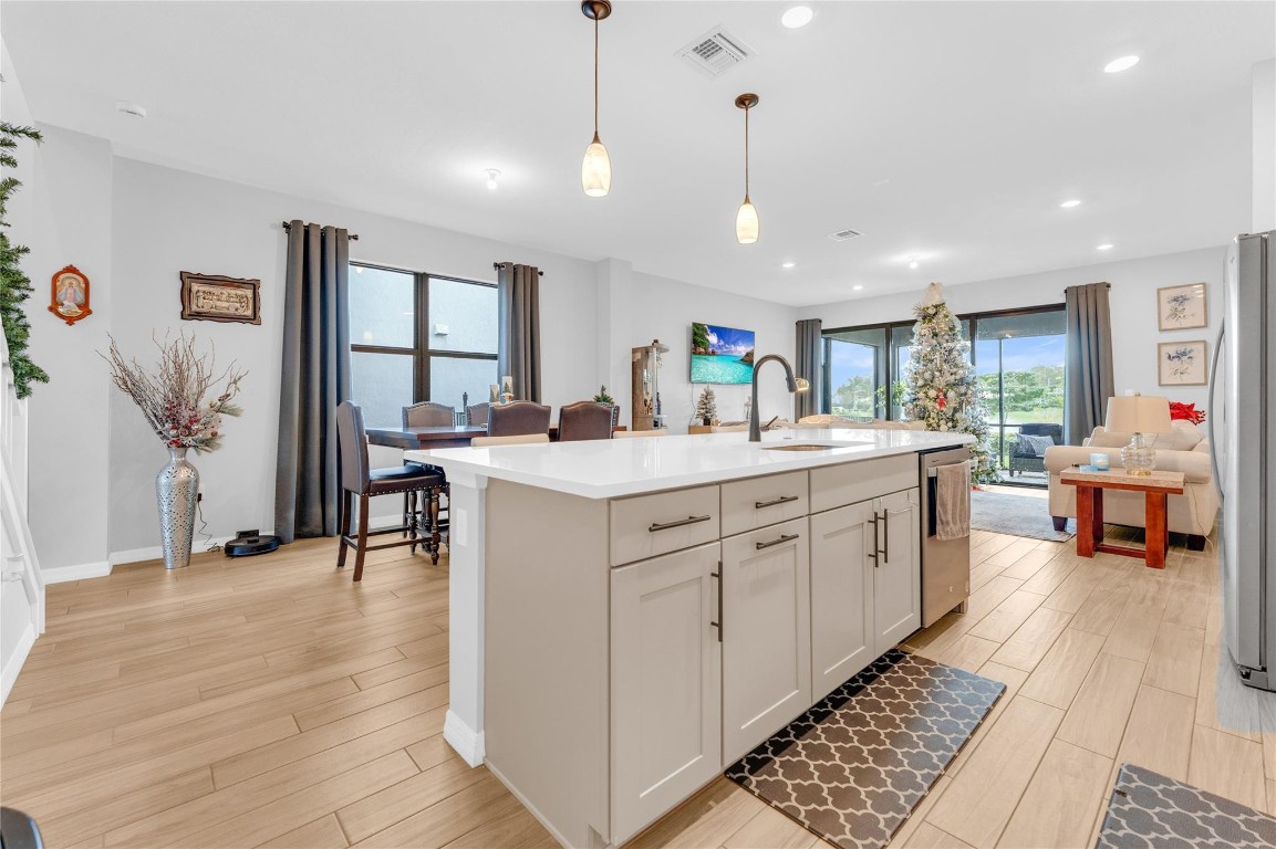 2854 Primrose Fort Lauderdale, FL 33309