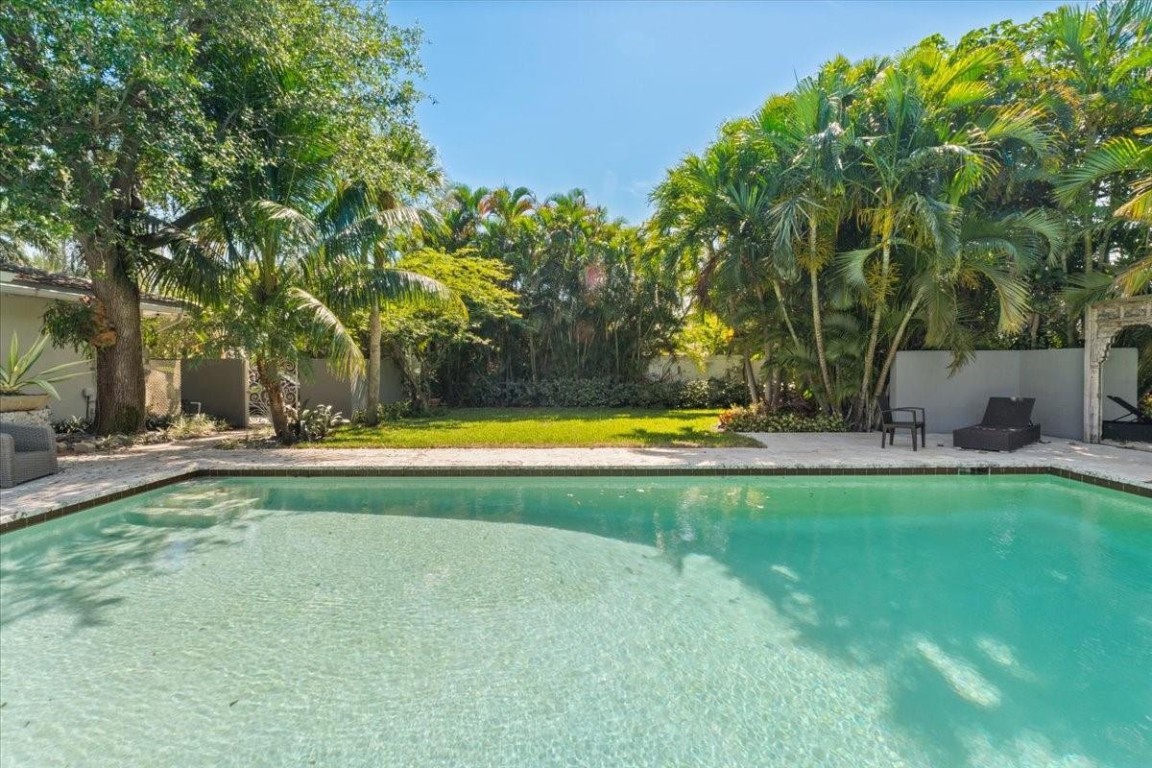 1635 Seabreeze Fort Lauderdale, FL 33316