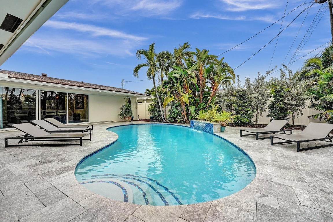 2030 NE 62nd Fort Lauderdale, FL 33308