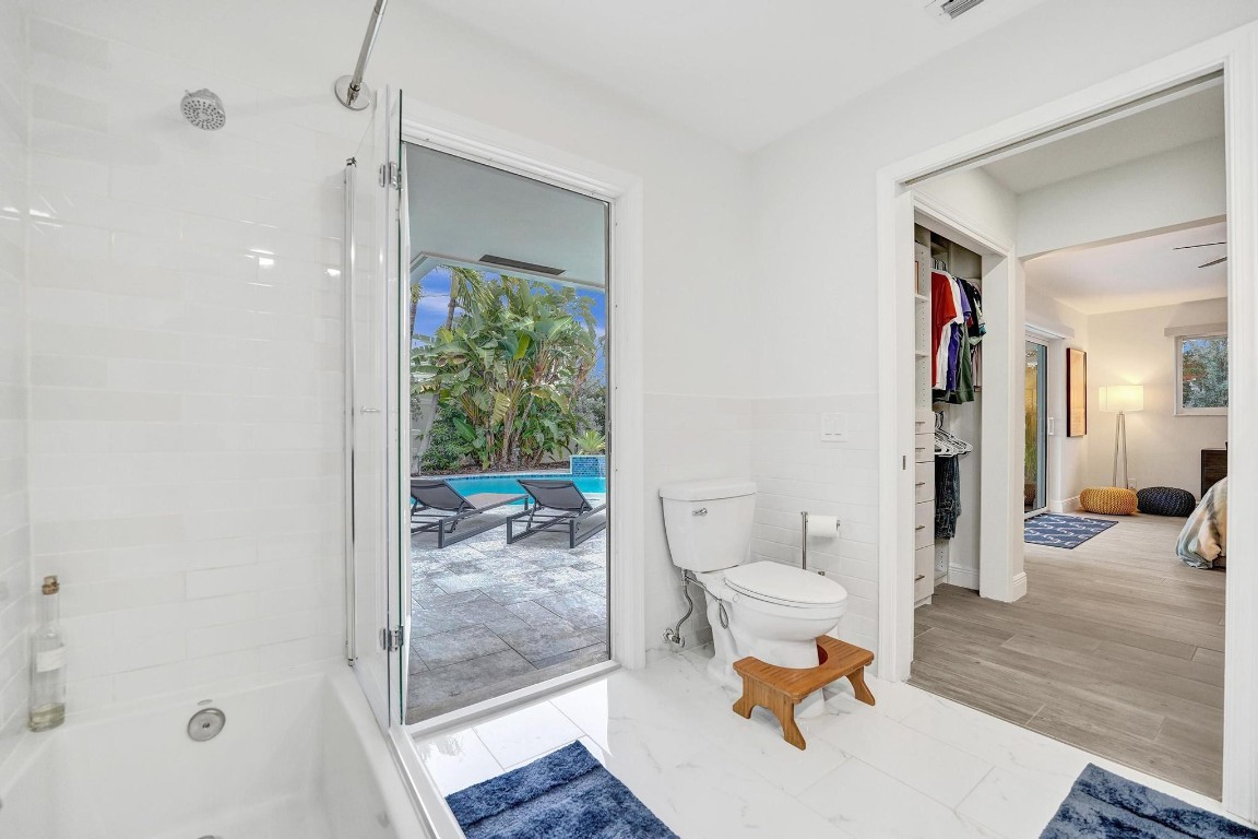 2030 NE 62nd Fort Lauderdale, FL 33308