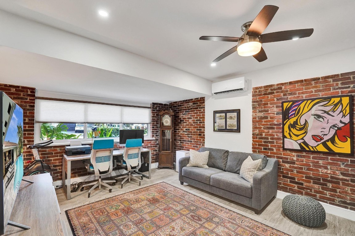 2030 NE 62nd Fort Lauderdale, FL 33308