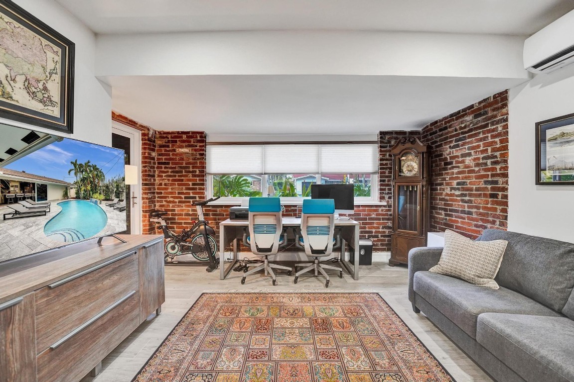 2030 NE 62nd Fort Lauderdale, FL 33308