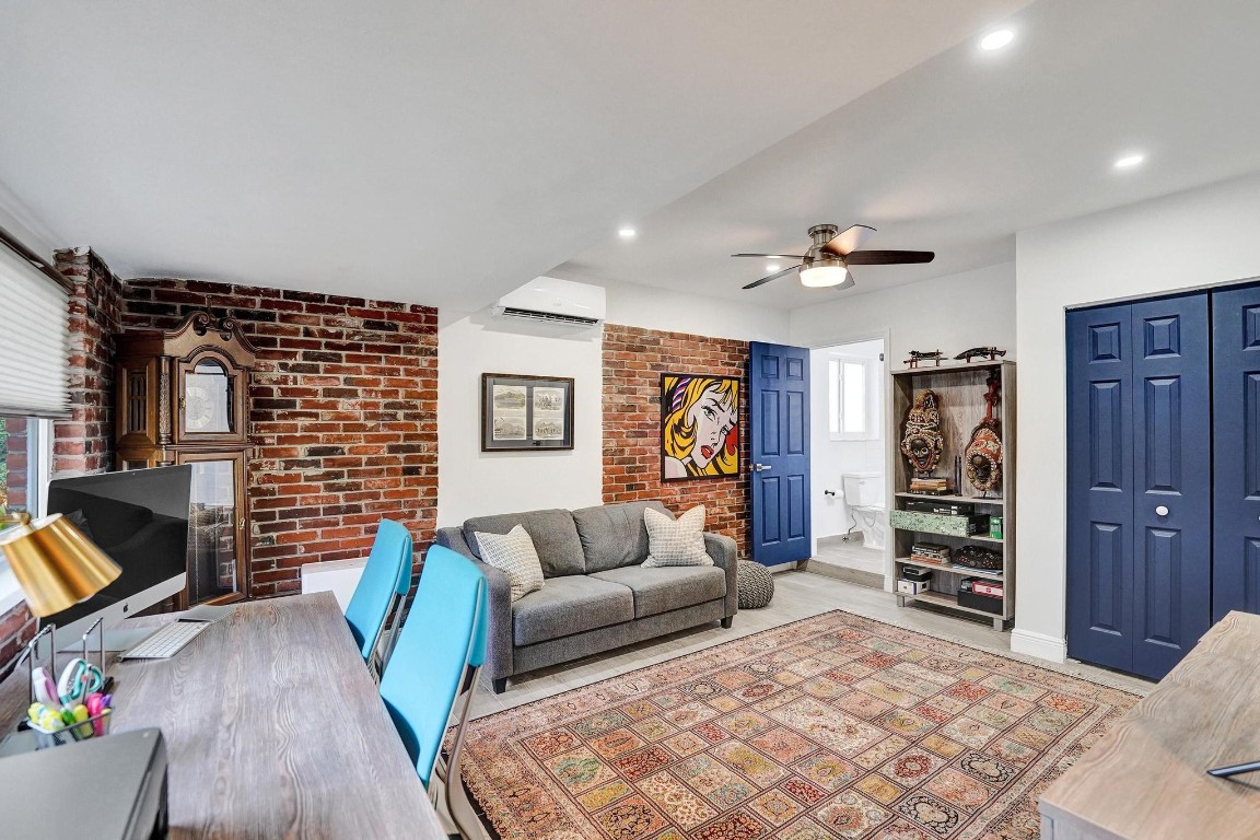 2030 NE 62nd Fort Lauderdale, FL 33308