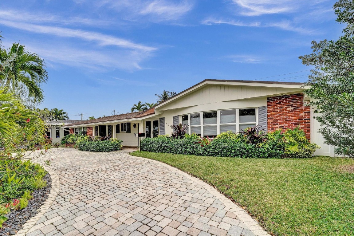 2030 NE 62nd Fort Lauderdale, FL 33308